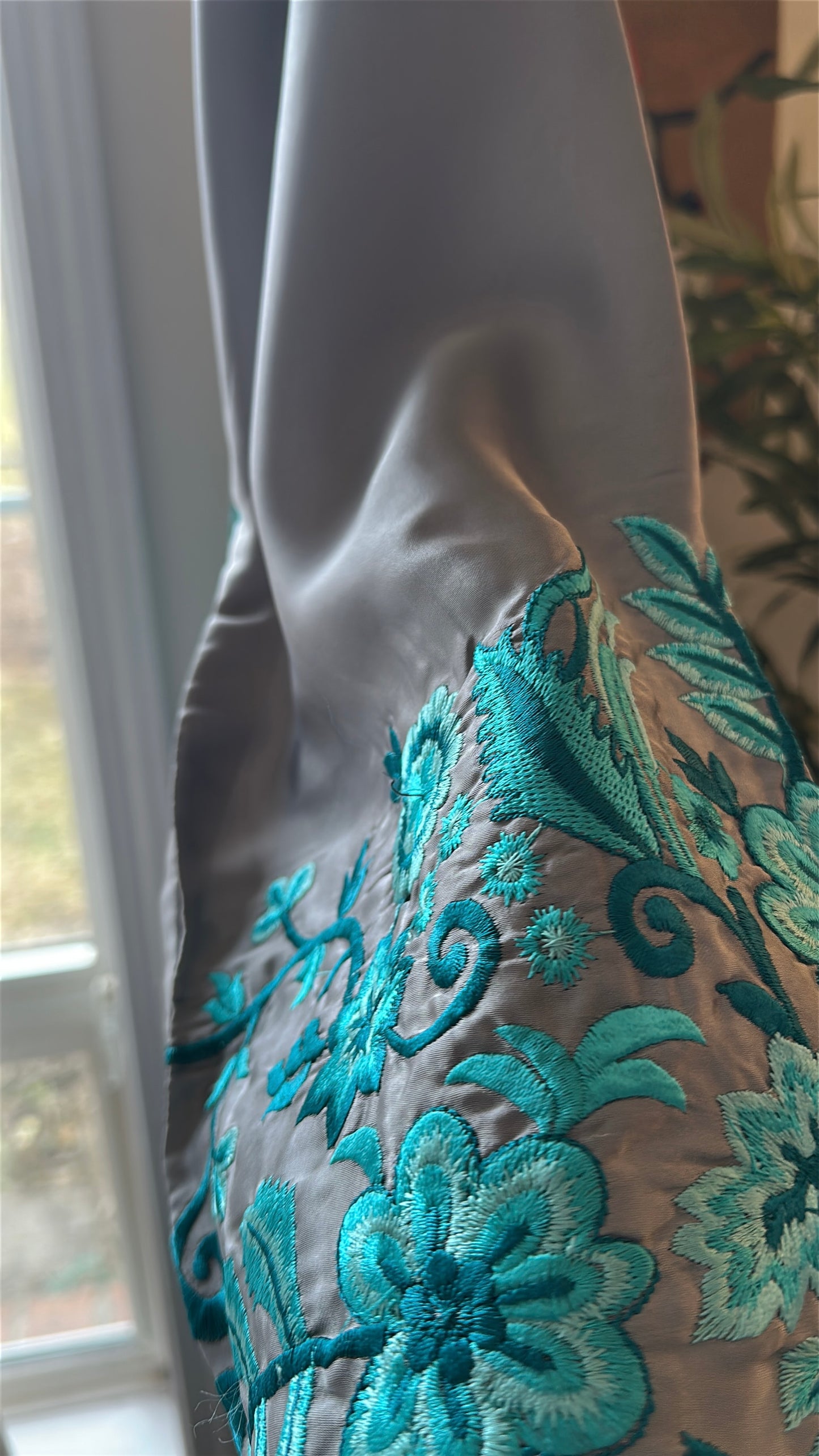 Frosted Noor Élan – kaftan Set