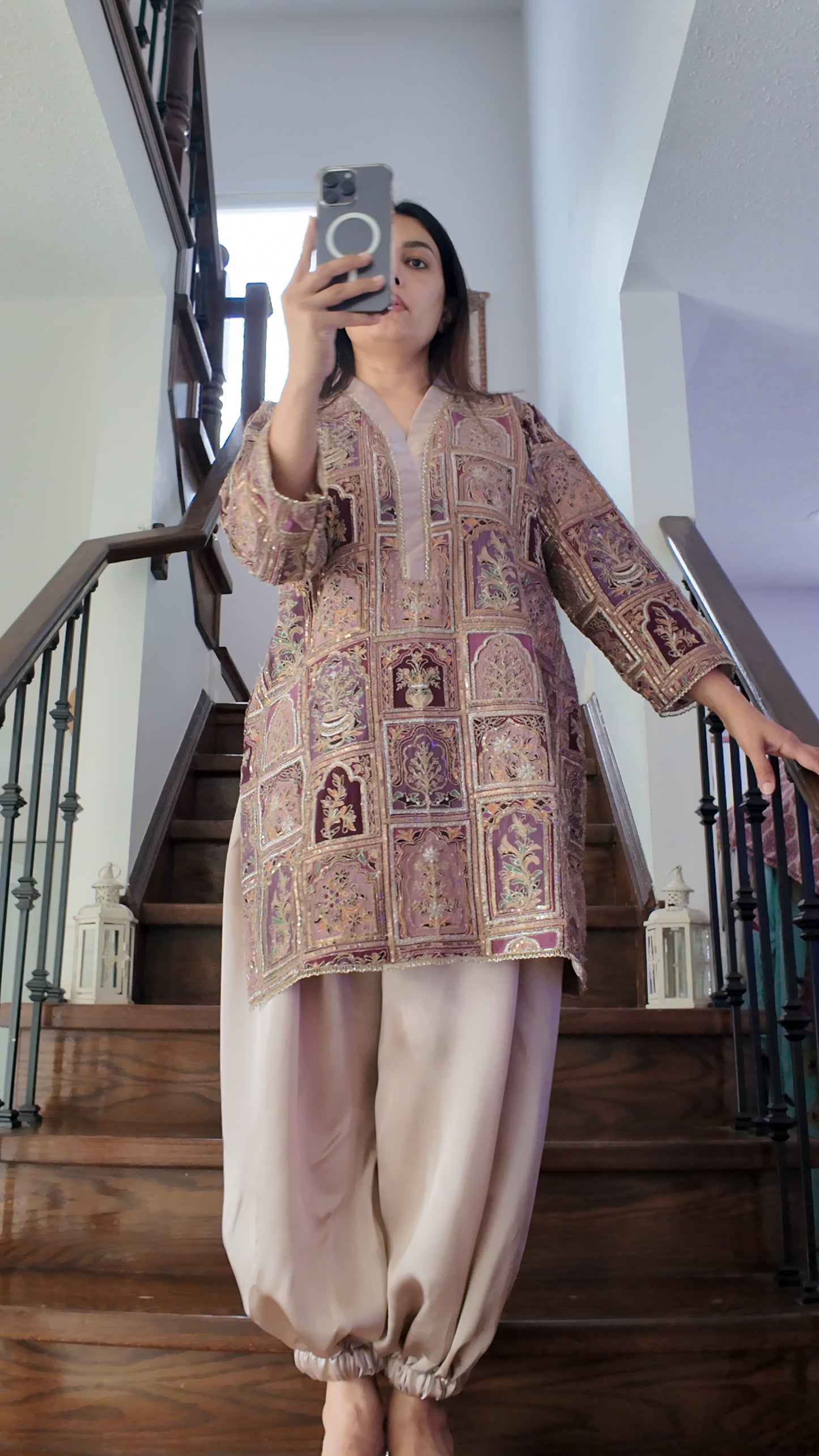 Naqsh Heritage – Embroidered Shirt & Silk Balloon Pants