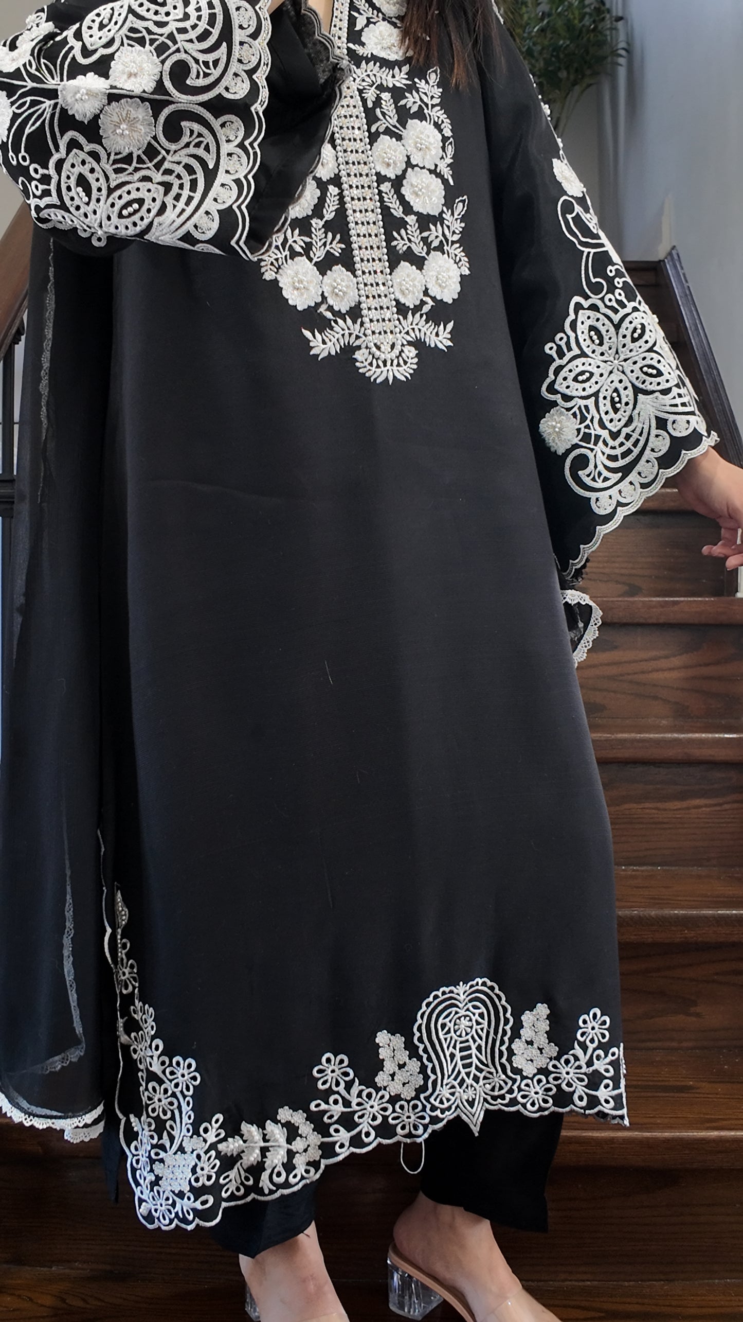 Noir Melody – 3-Piece Kaftan Set
