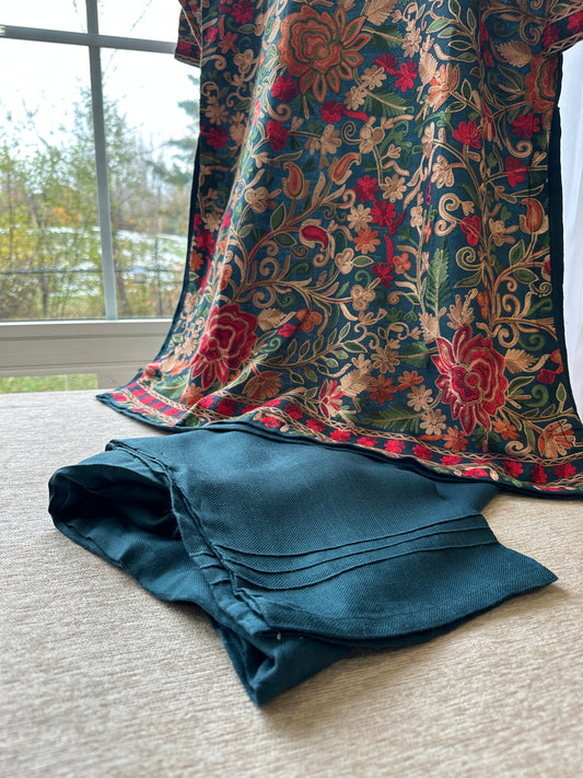 Gulnaar-e-Teal – 2 Piece Set