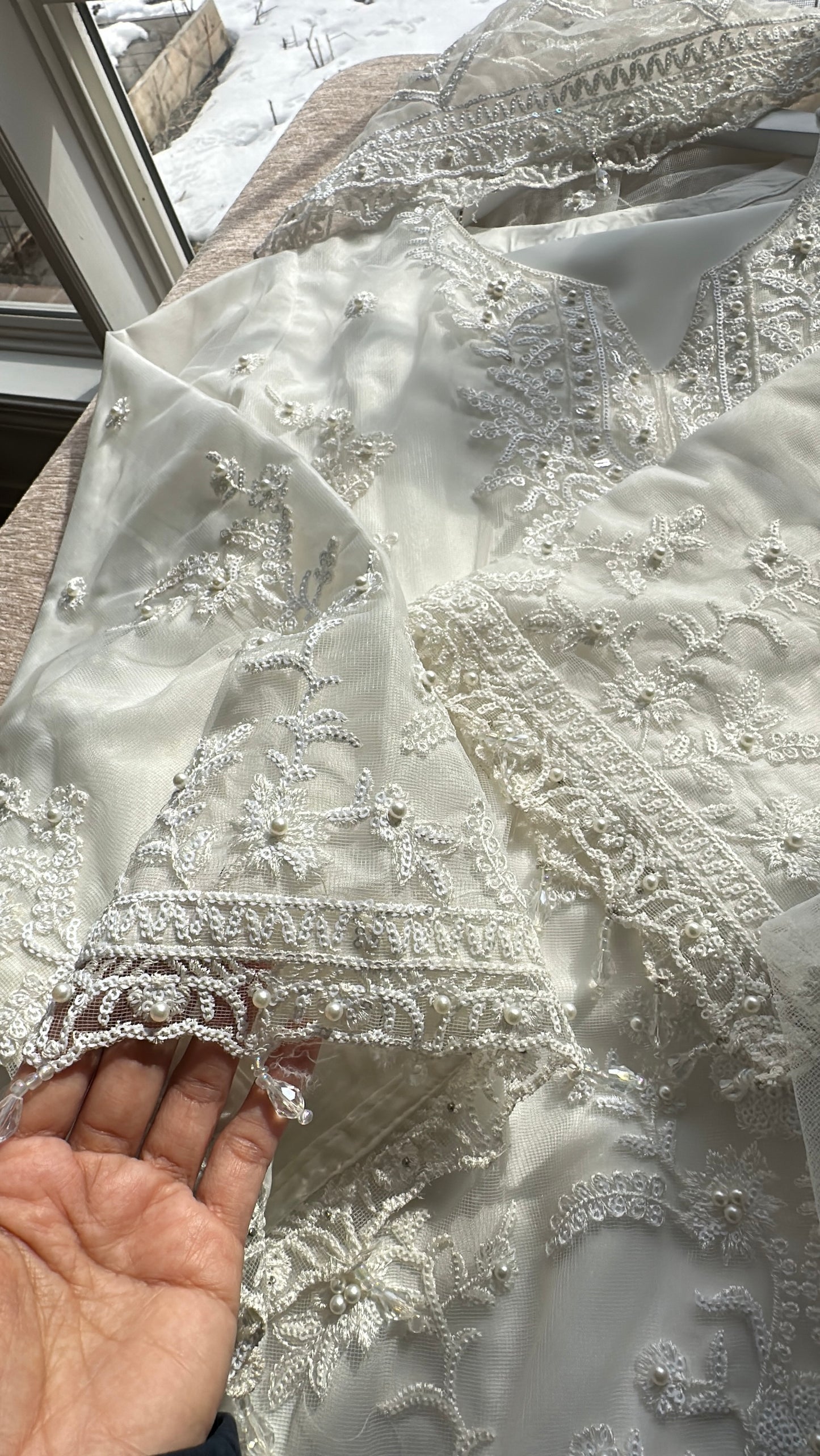 Noor Élan – Where Grace Meets Light