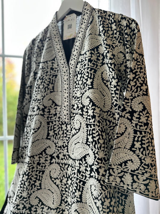 Shaam-e-Safaid - Kashmiri Drapes