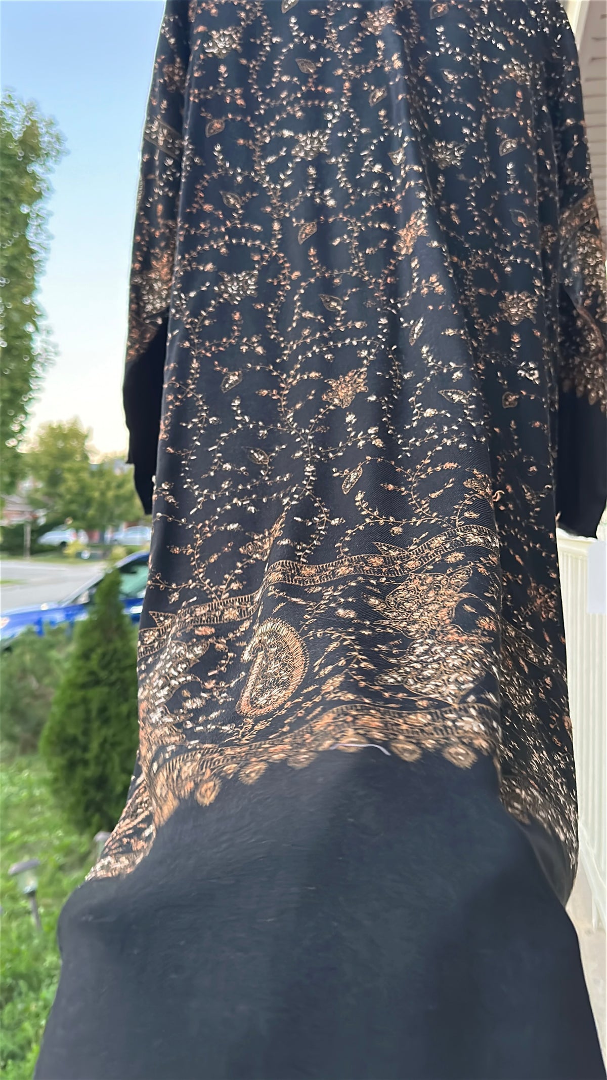Zar-e-Shab Pashmina Kaftan