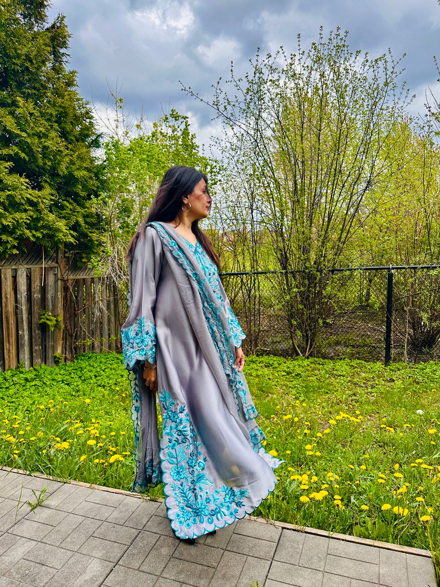 Frosted Noor Élan – kaftan Set