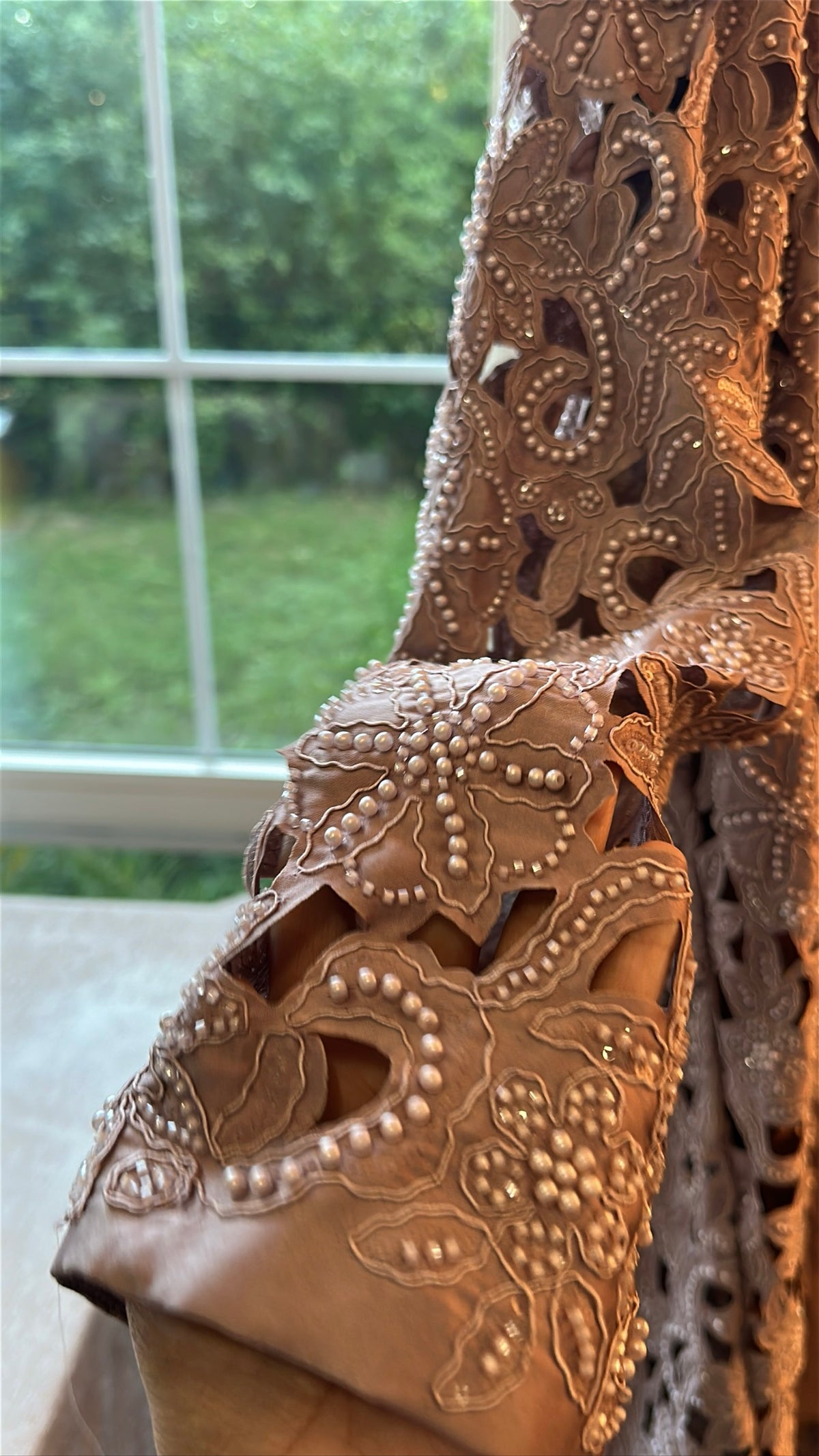 Amber Bronze Cutwork 3-Piece