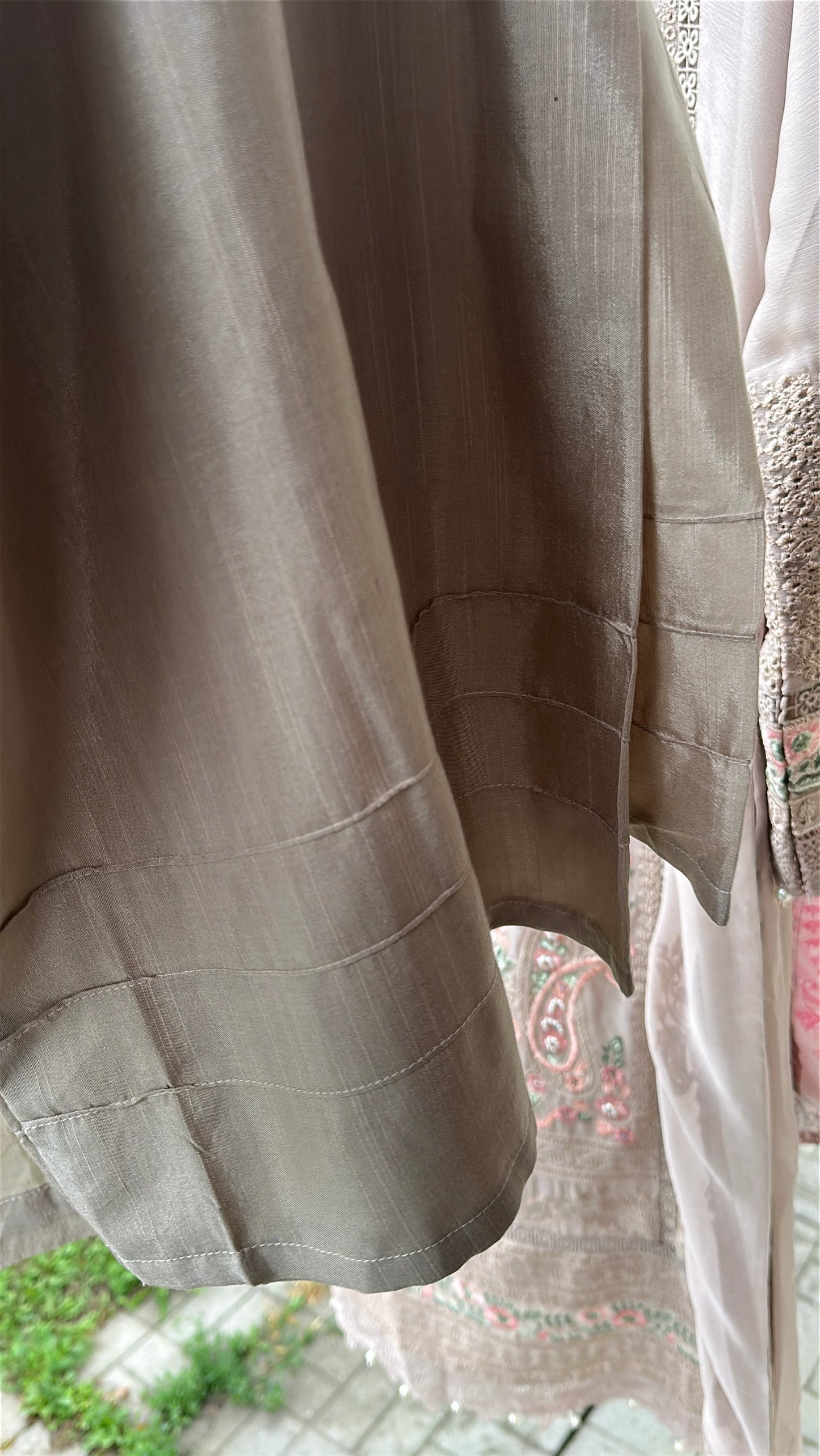 Mink Taupe Rosé Élan — Embroidered Chiffon 3-Piece Set
