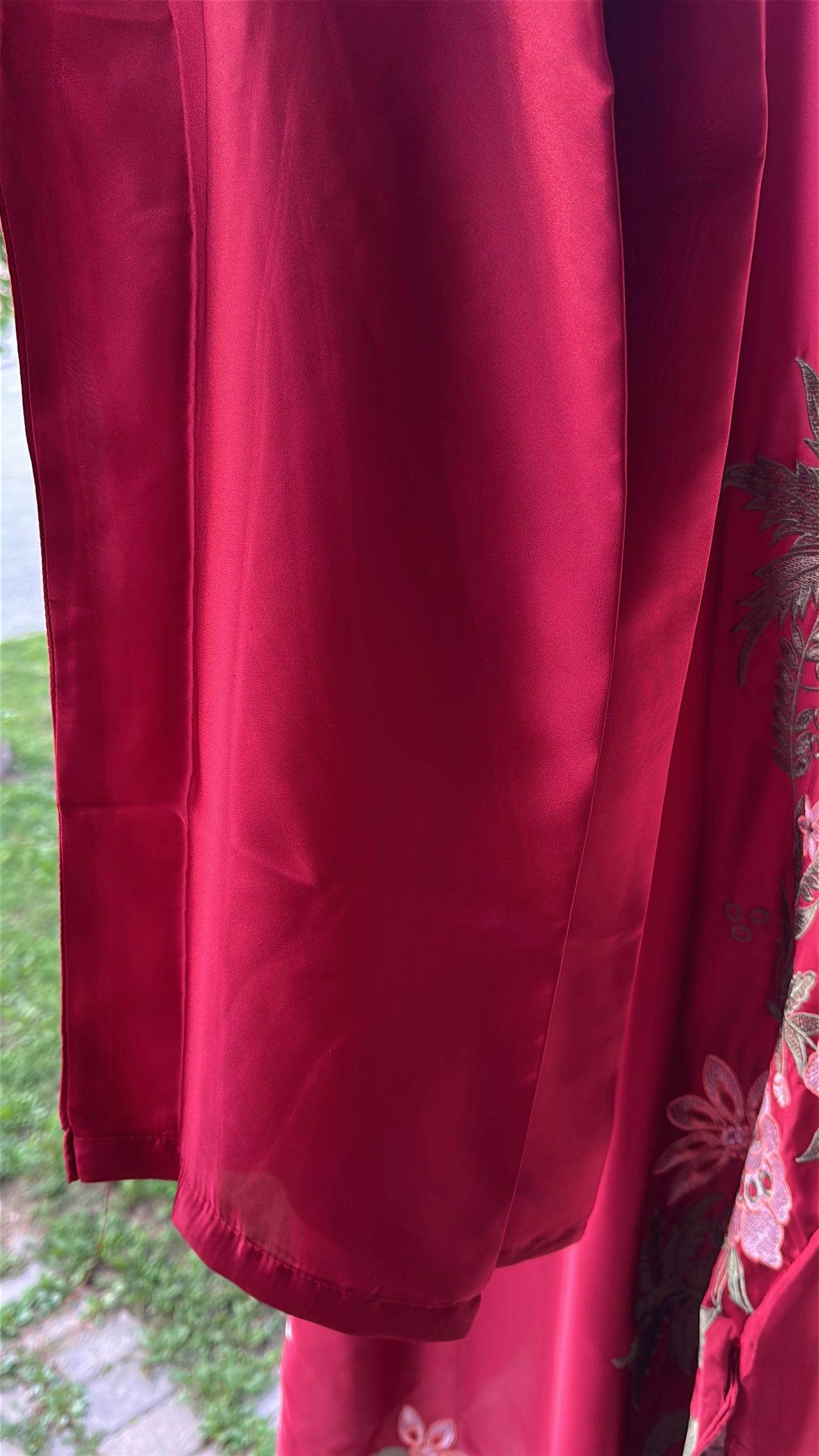 Zarveen Garnet — Deep Red Silk Kaftan Set
