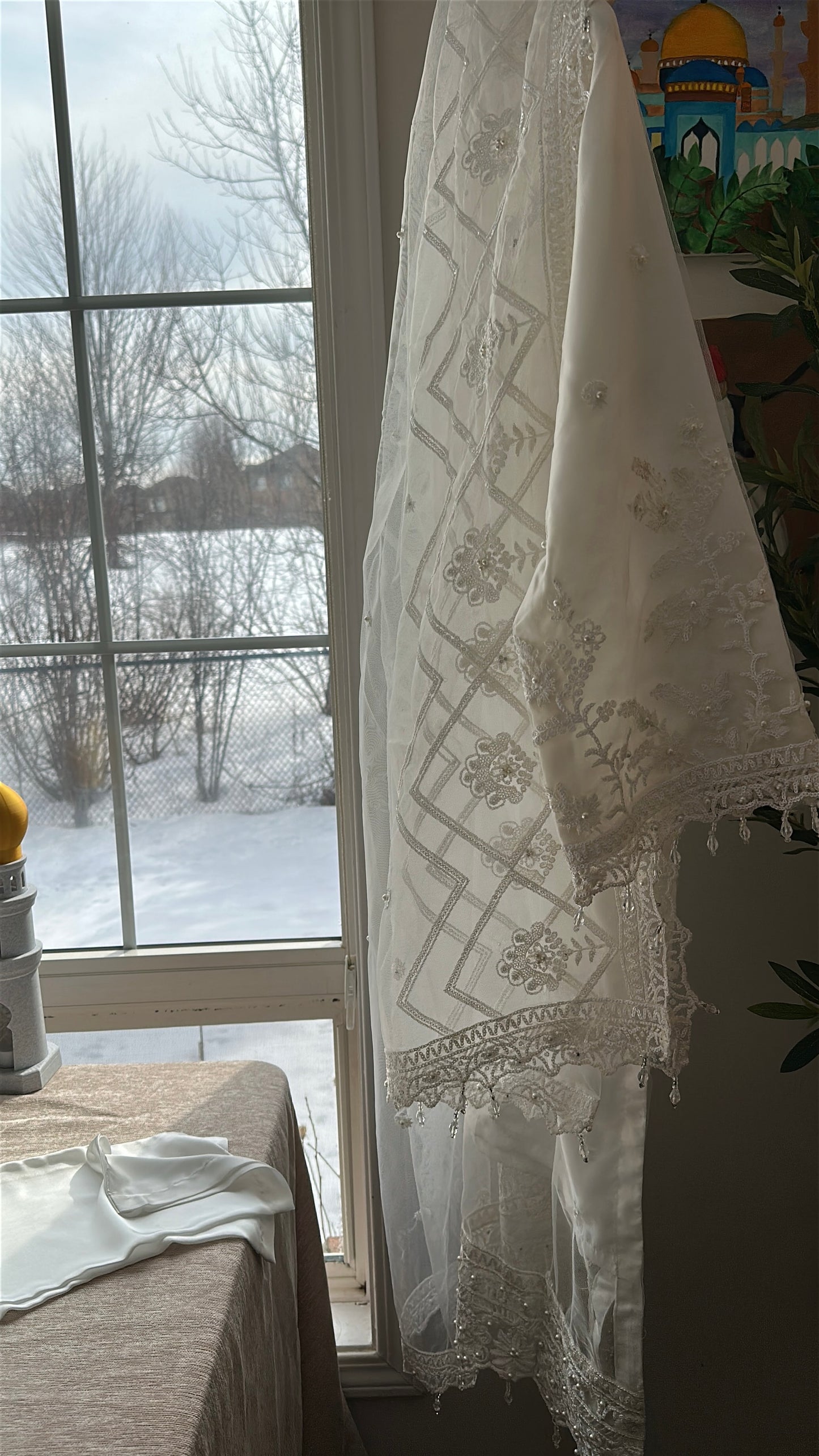 Noor Élan – Where Grace Meets Light