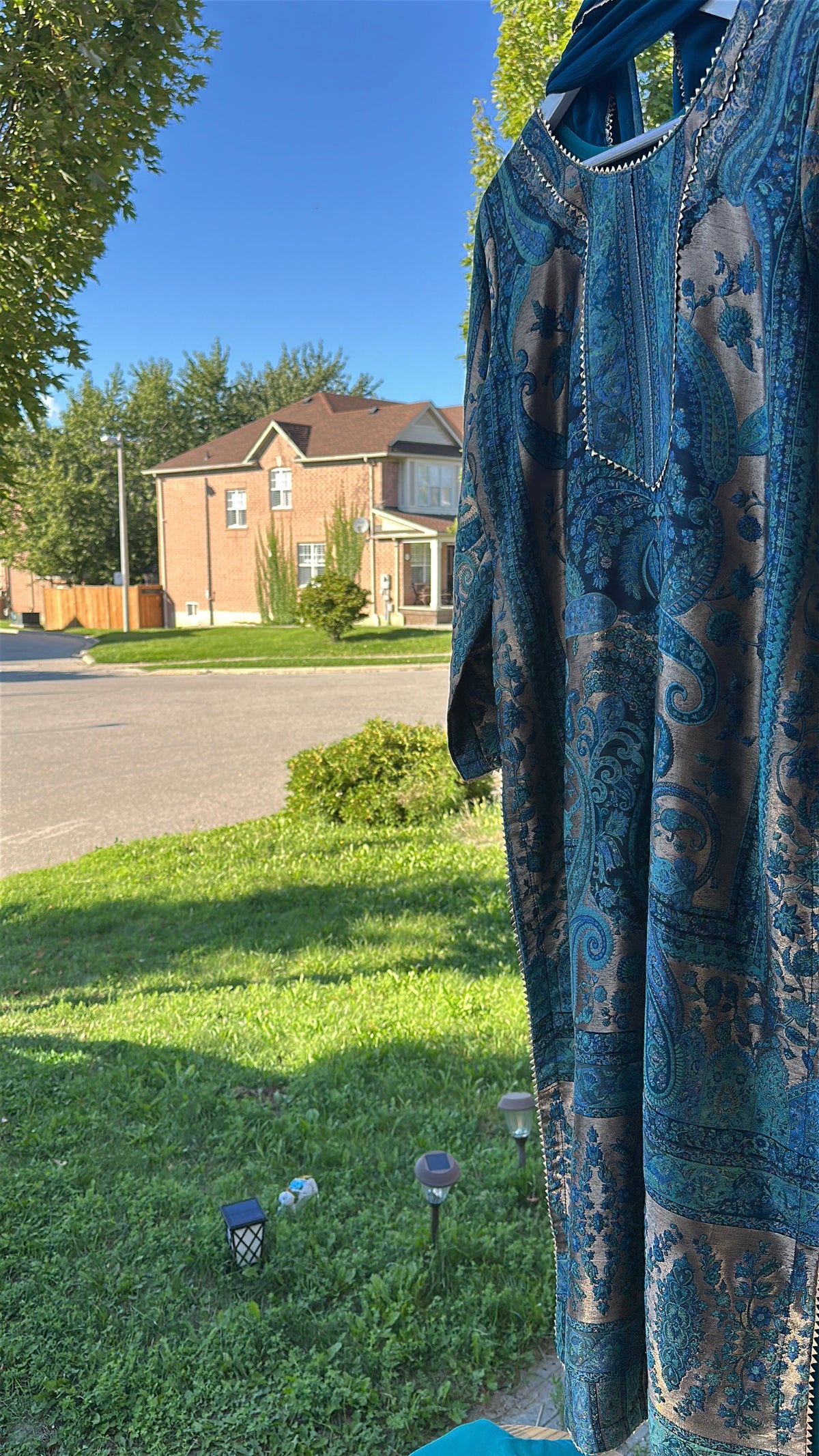Kani Neel Zareen – Peacock Heritage