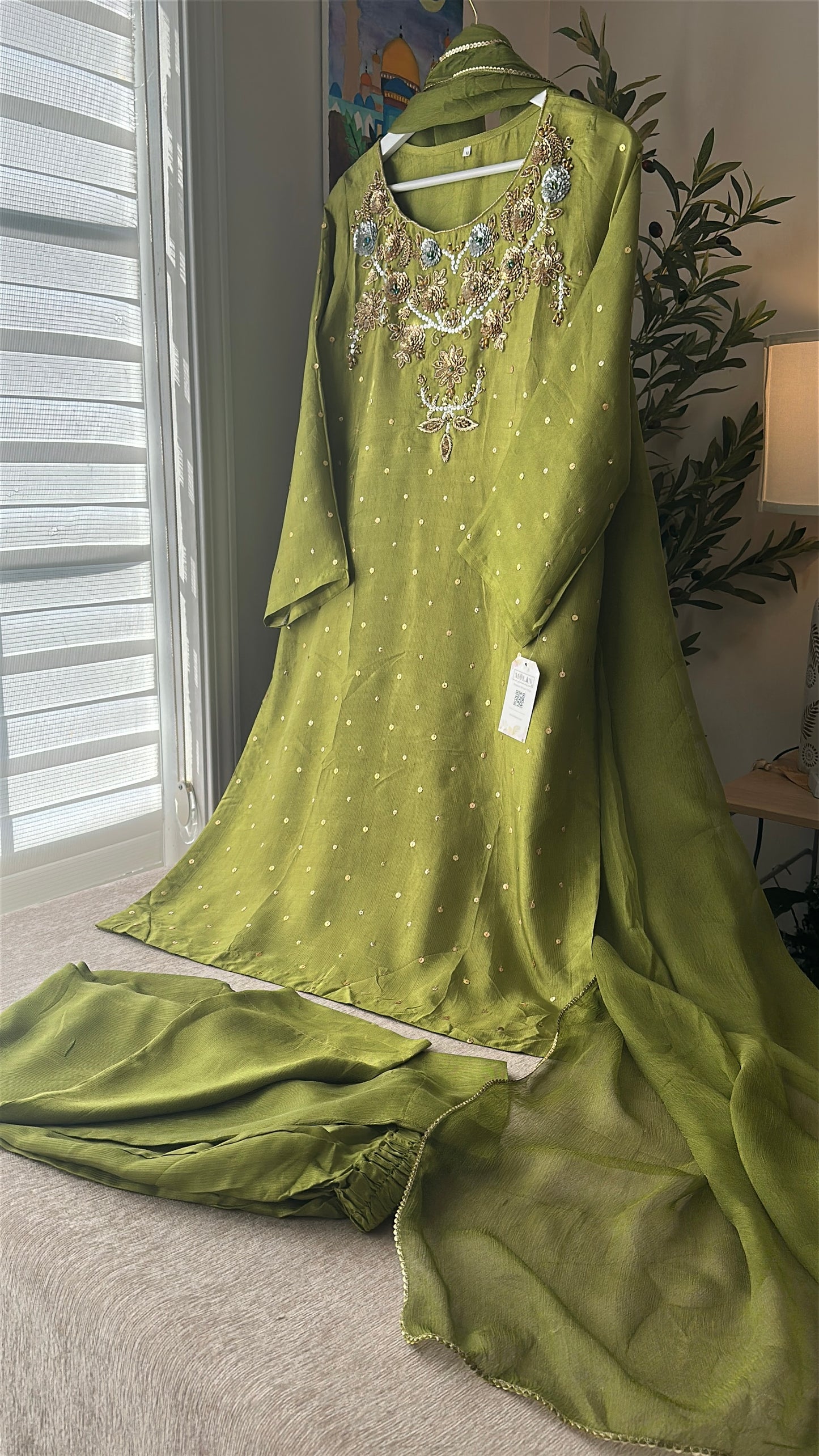 Zara Élan – A Touch of Royal Spring Elegance