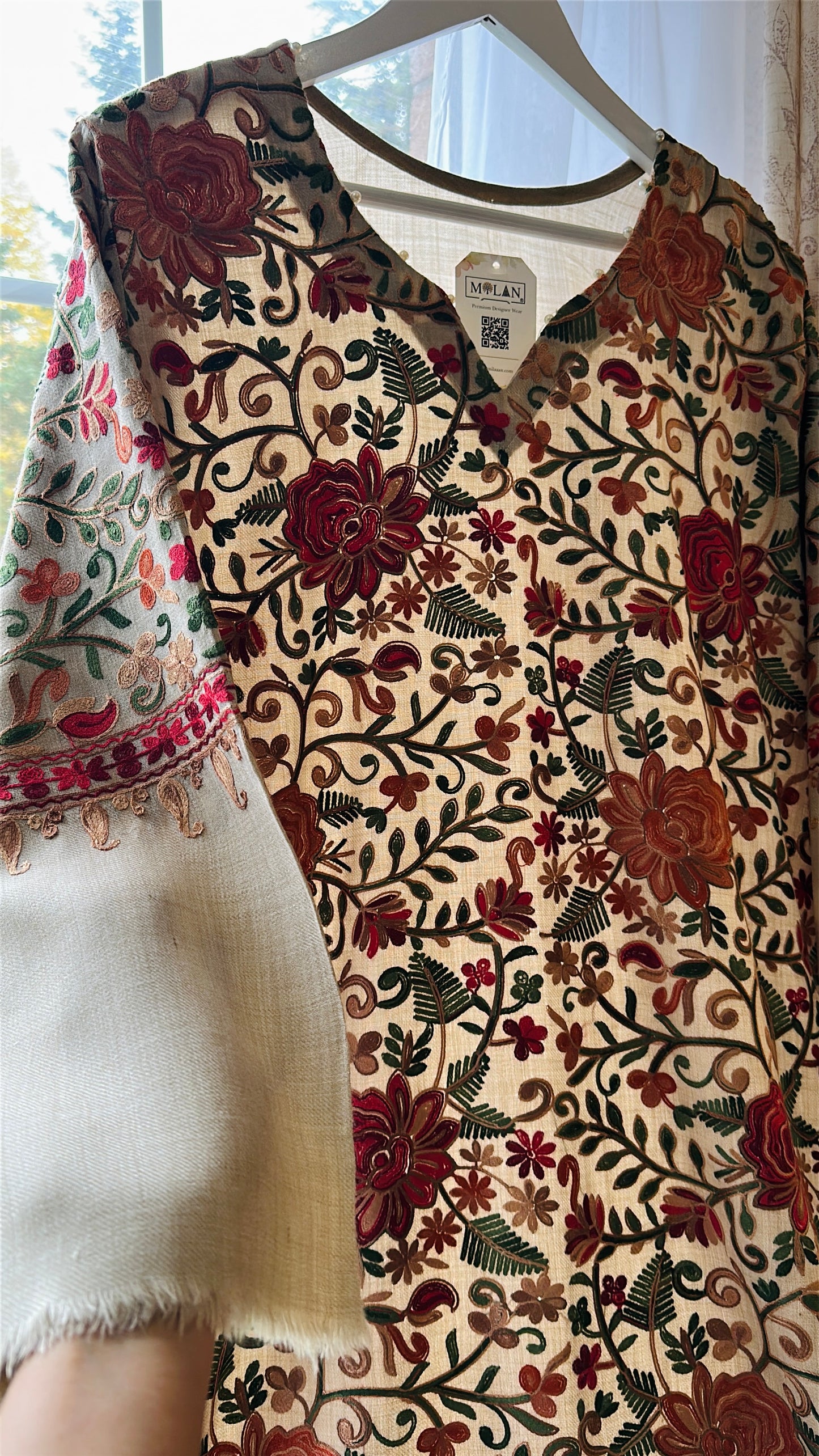 Sahar-e-Zar – Heritage kaftaan Series