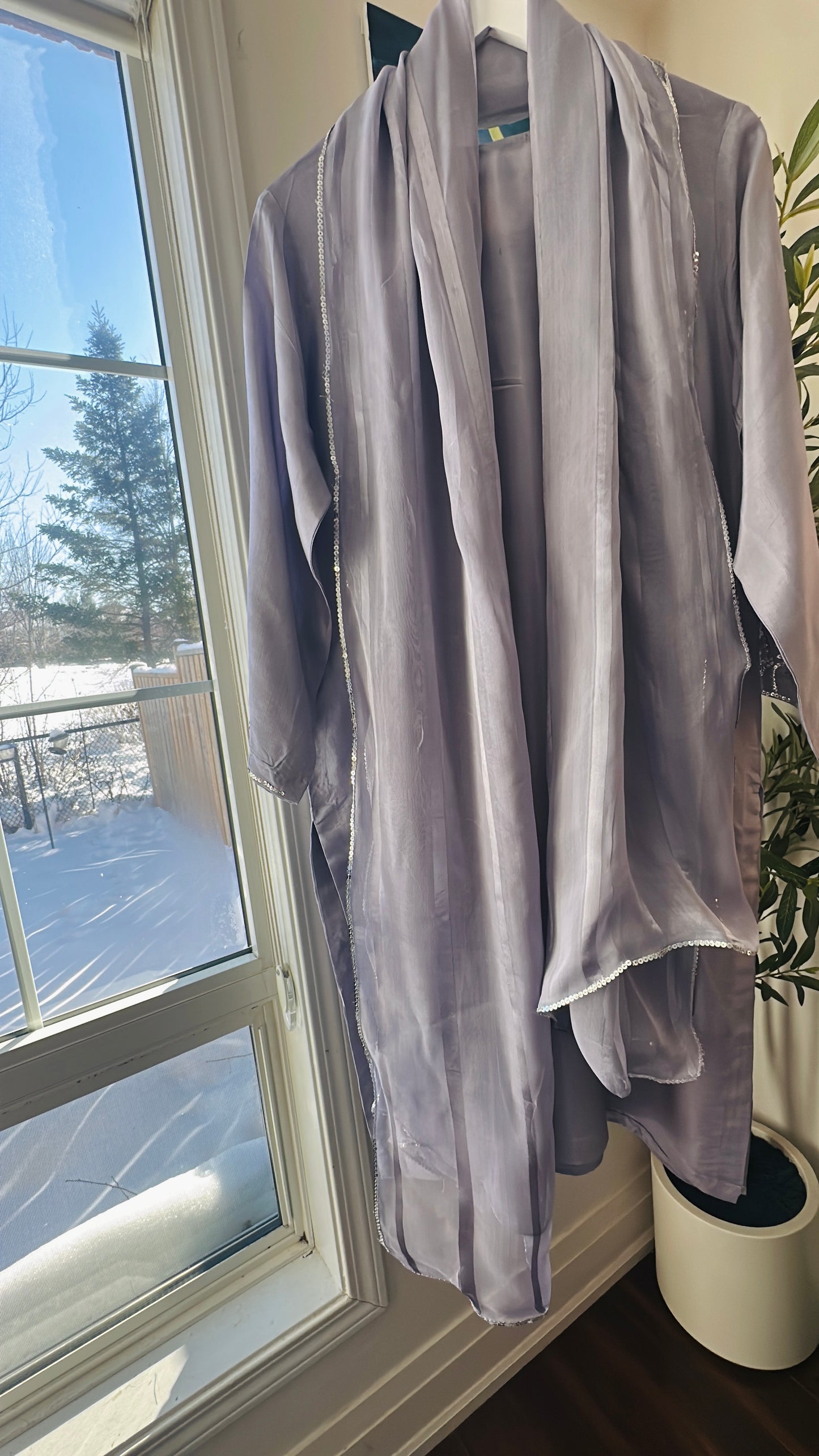 Noor-e-Sukoon – Quiet Grace in Dusky Lavender