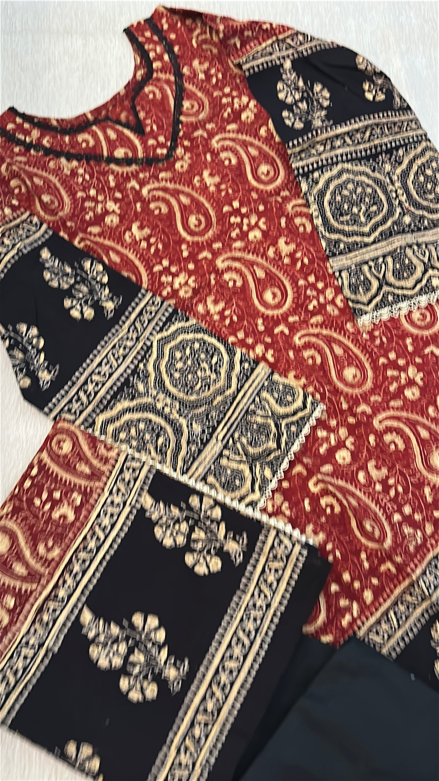 Rang-e-Mehr Ajrak Heritage