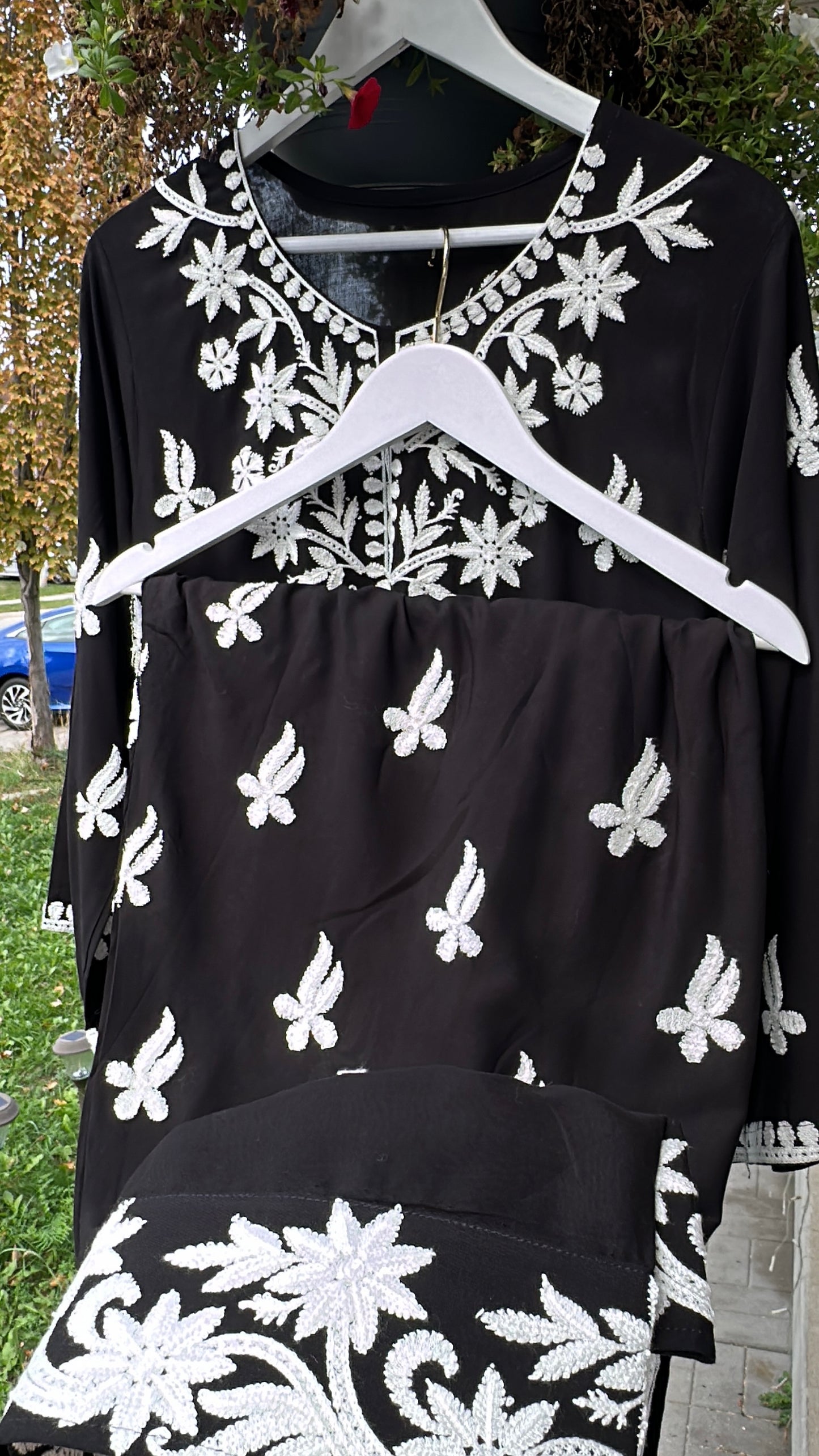 Noor-e-Siyah – Kashmiri Farshi Shalwar Set