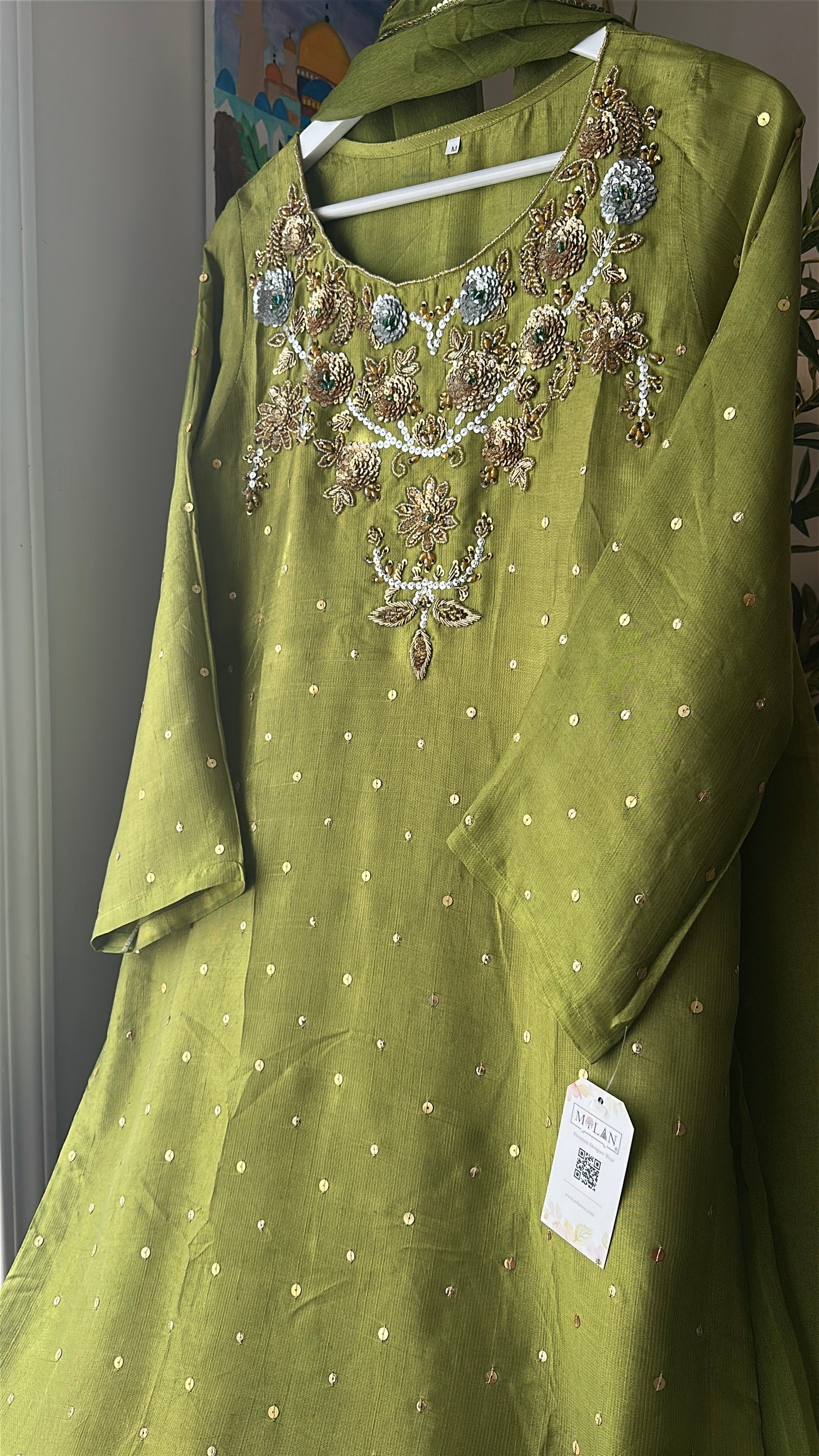 Zara Élan – A Touch of Royal Spring Elegance