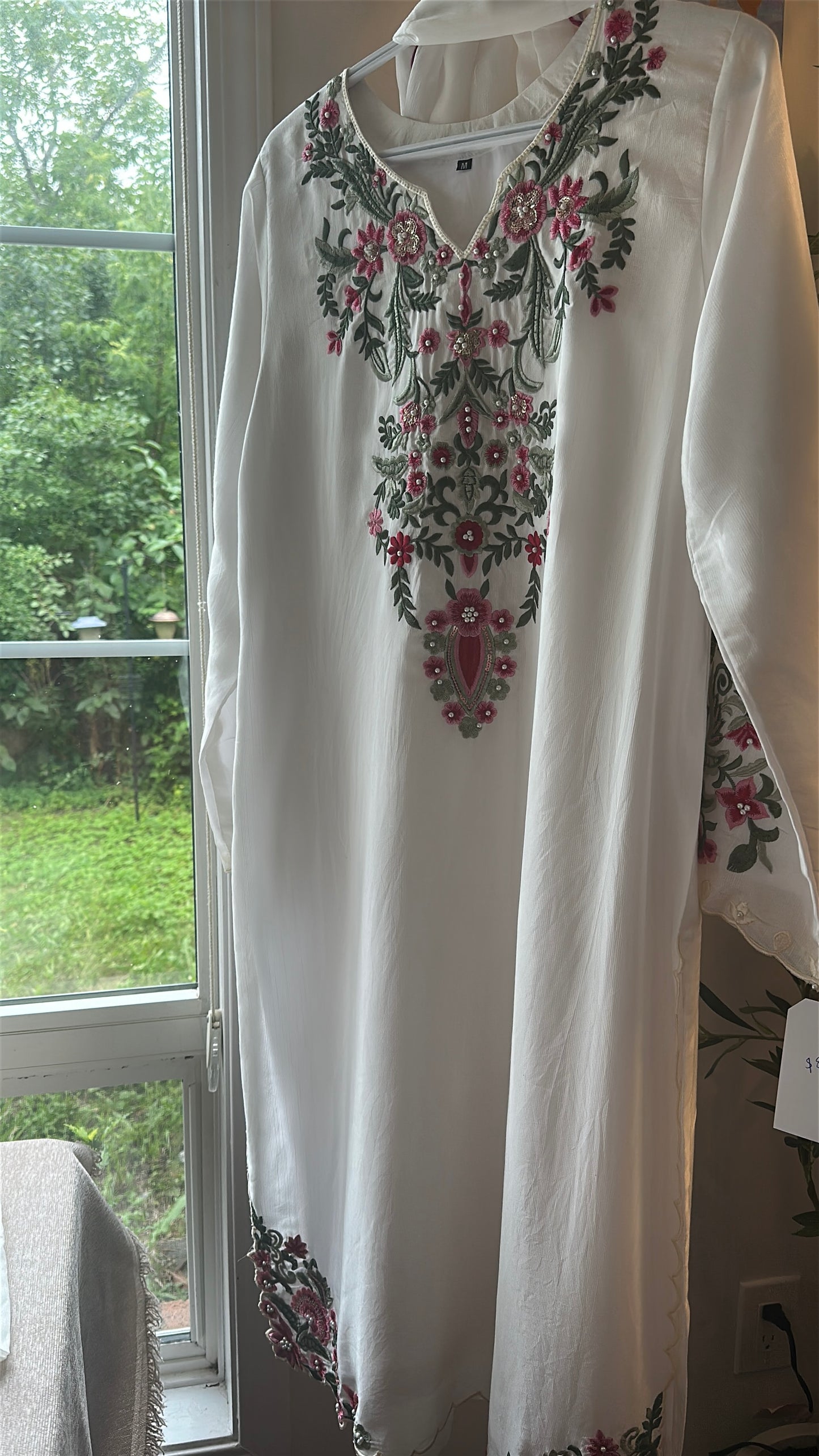 Noor-e-Gul Ivory