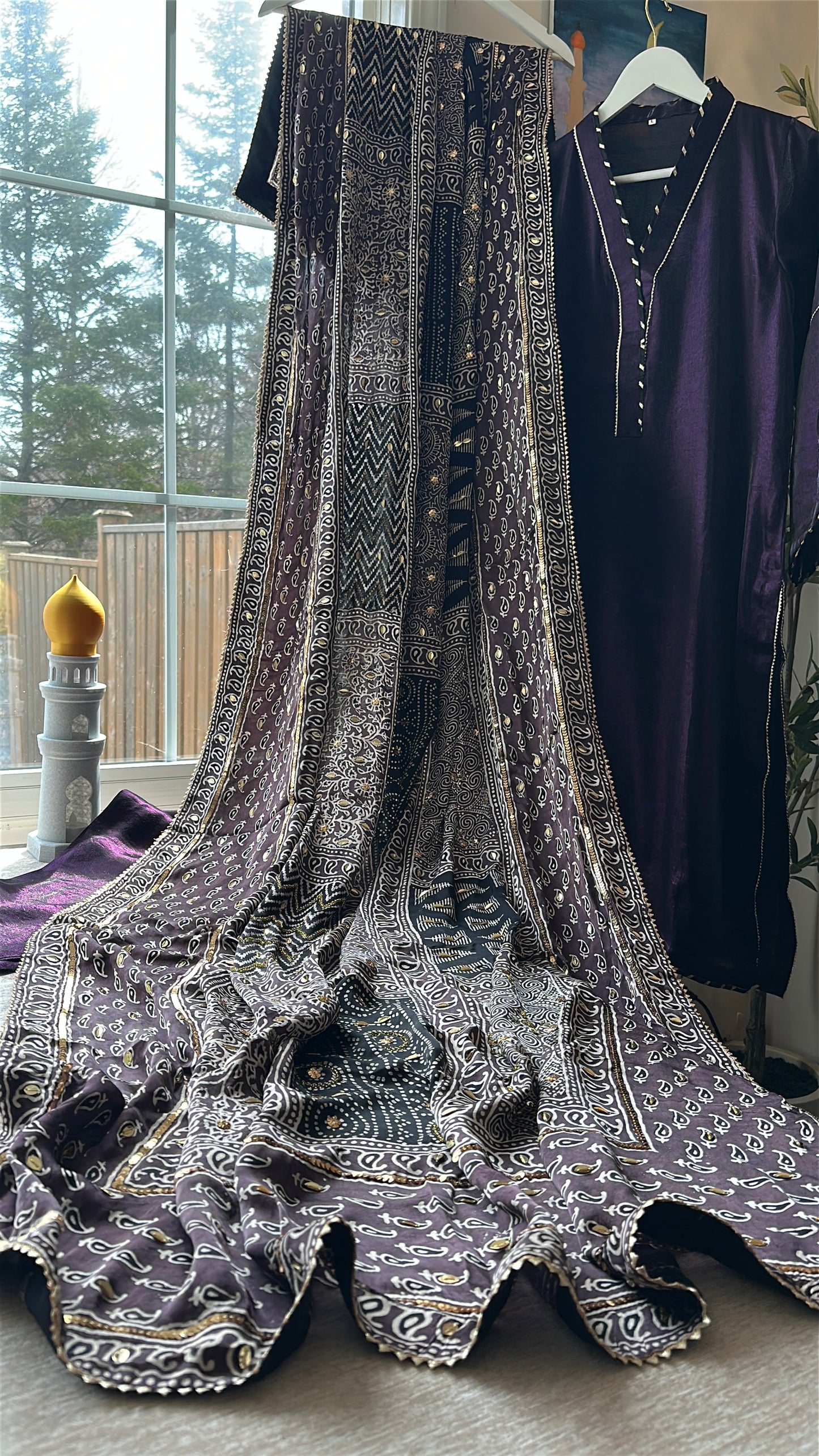 Ajrak Mehr-e-Zar Élan – Where Heritage Meets Royal Depth