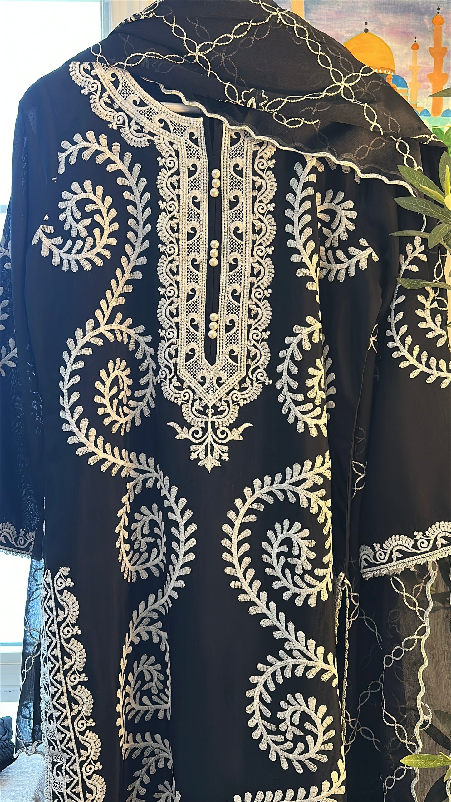 Noir Kashmira – Timeless Elegance in Raw Silk