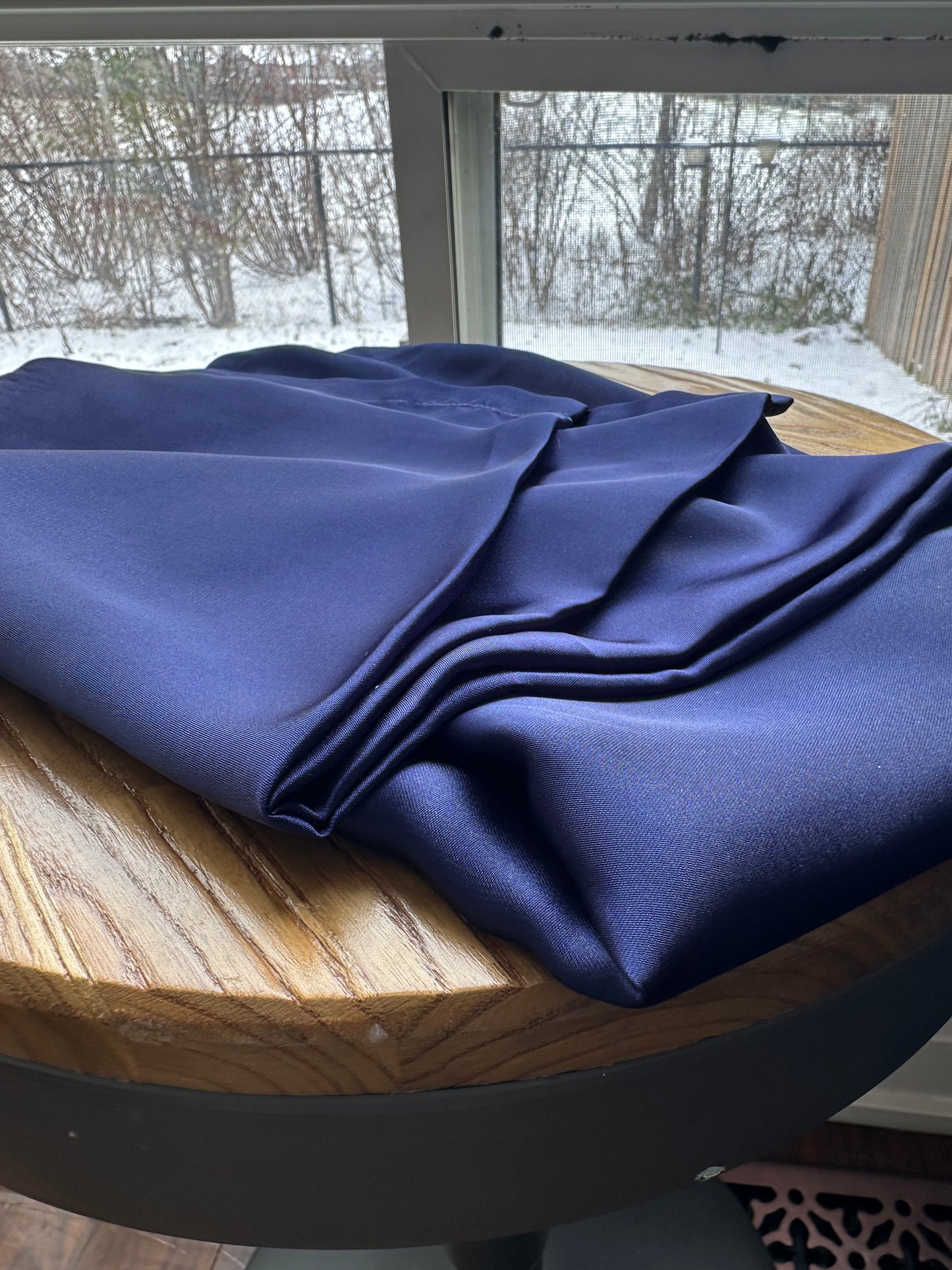 Neel-e-Royaale – The Royal Embroidered Ensemble