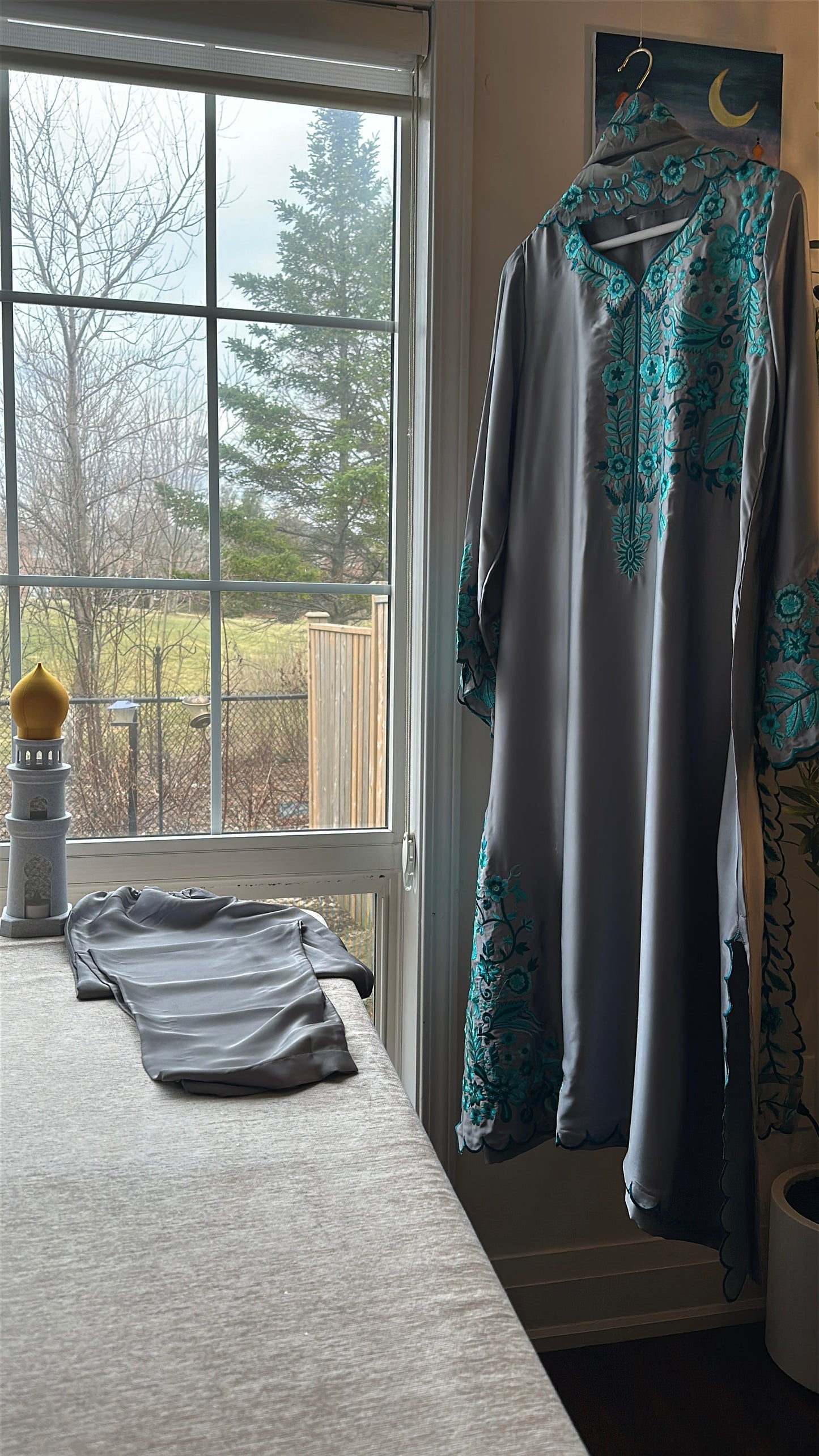 Frosted Noor Élan – kaftan Set