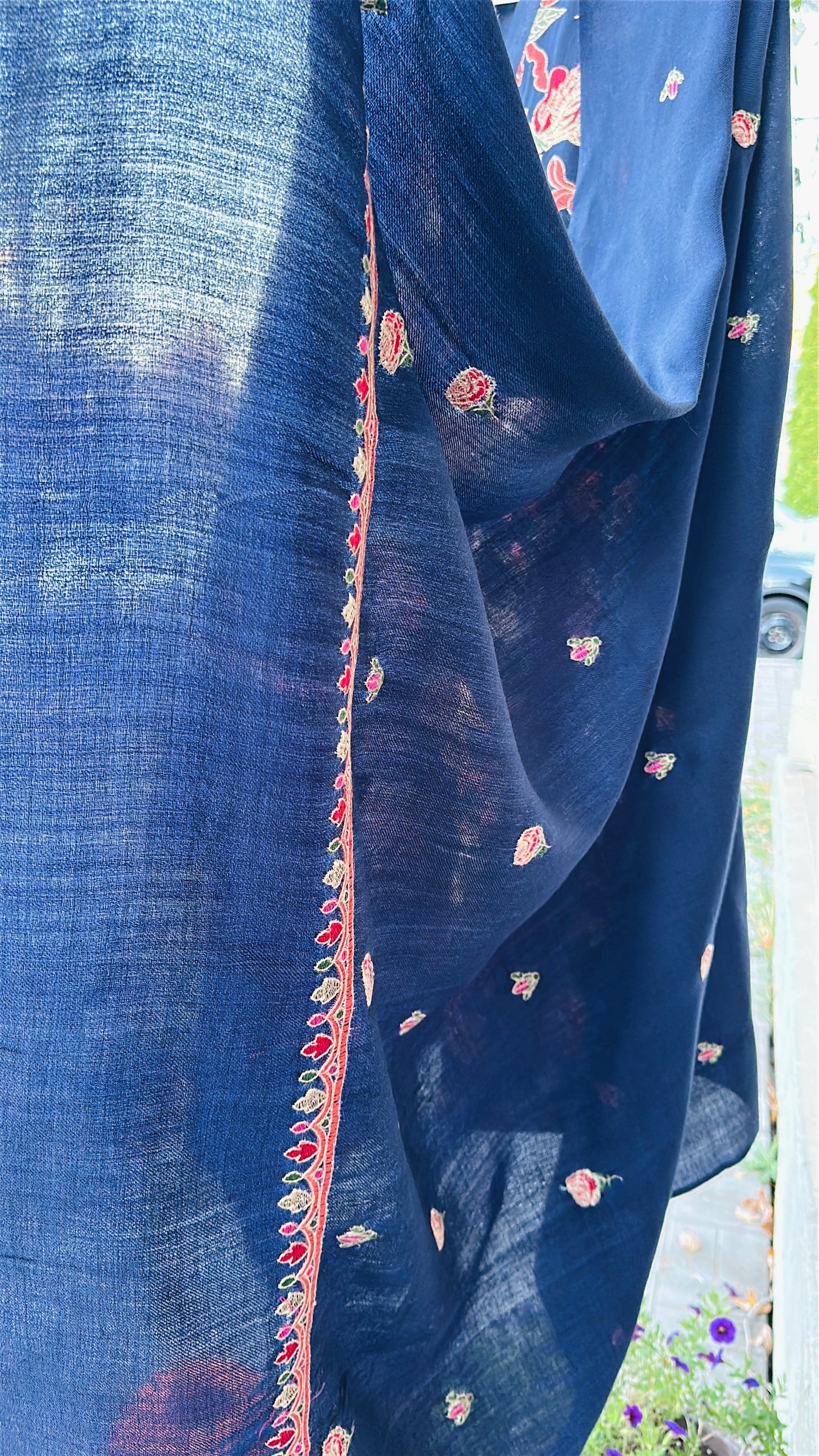 Neel-Gulzaar – Midnight Blossoms of Kashmir