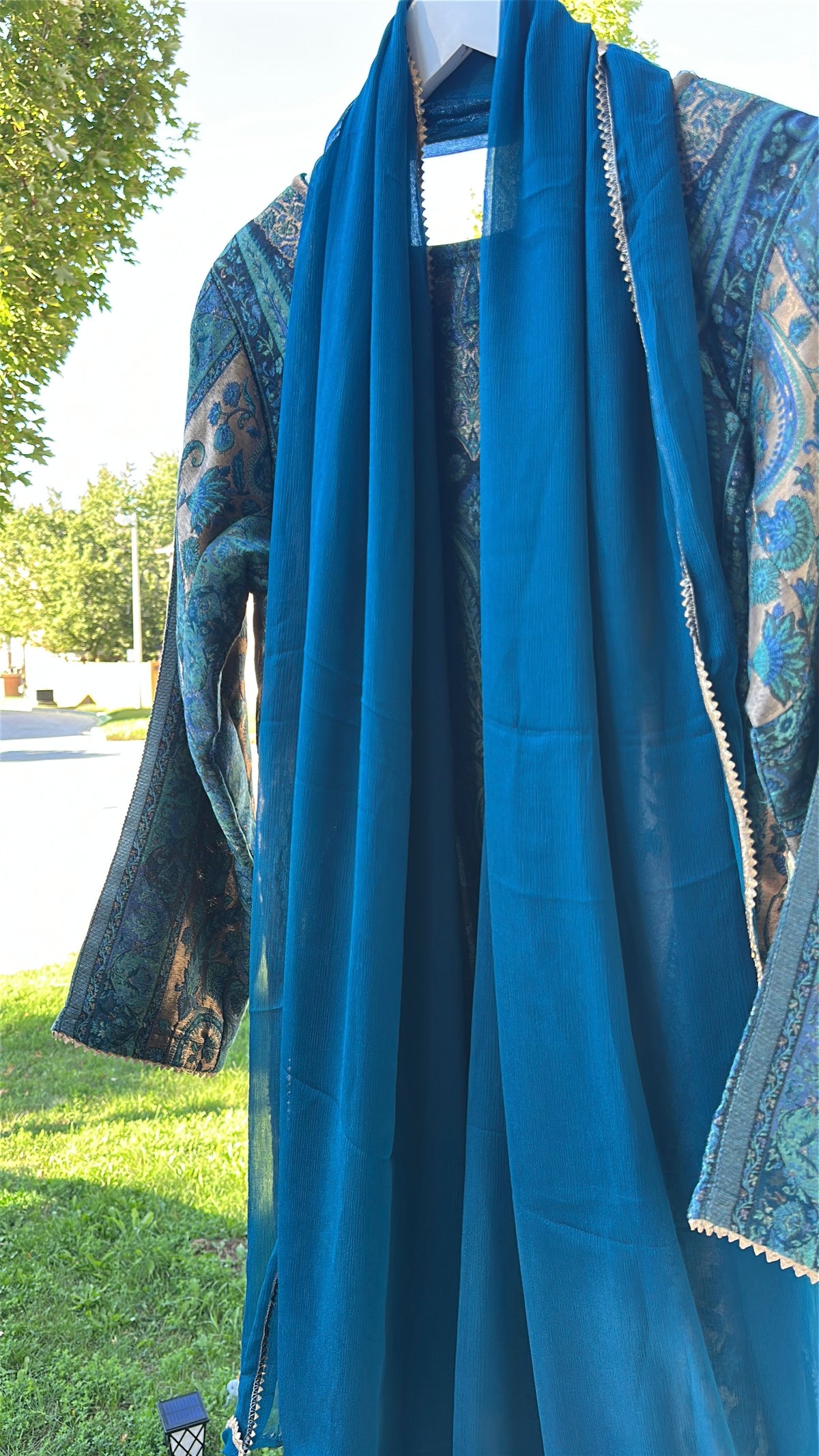 Kani Neel Zareen – Peacock Heritage
