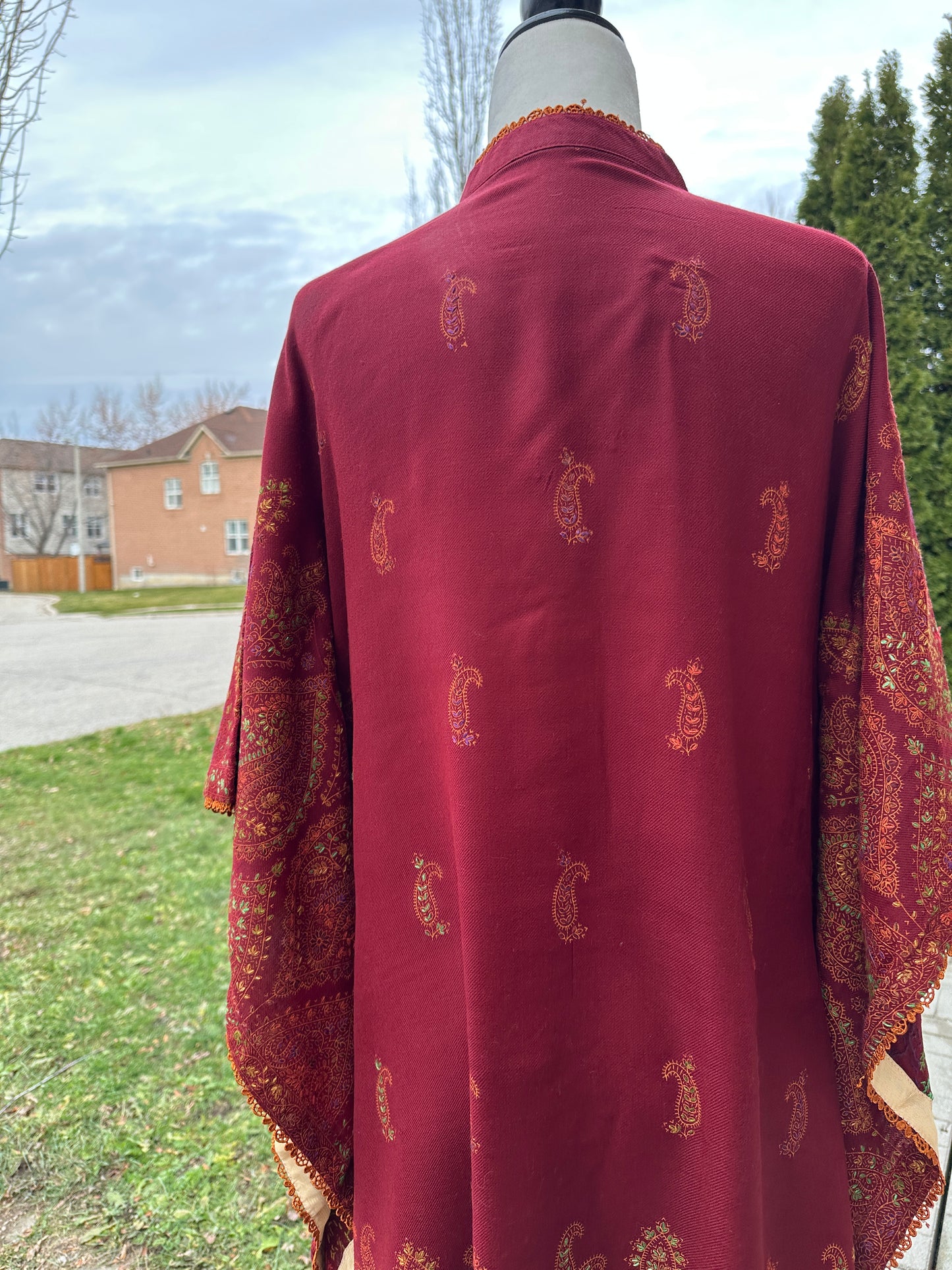 Gulnaar-e-Suroor – The Maroon Kalamkari Bloom