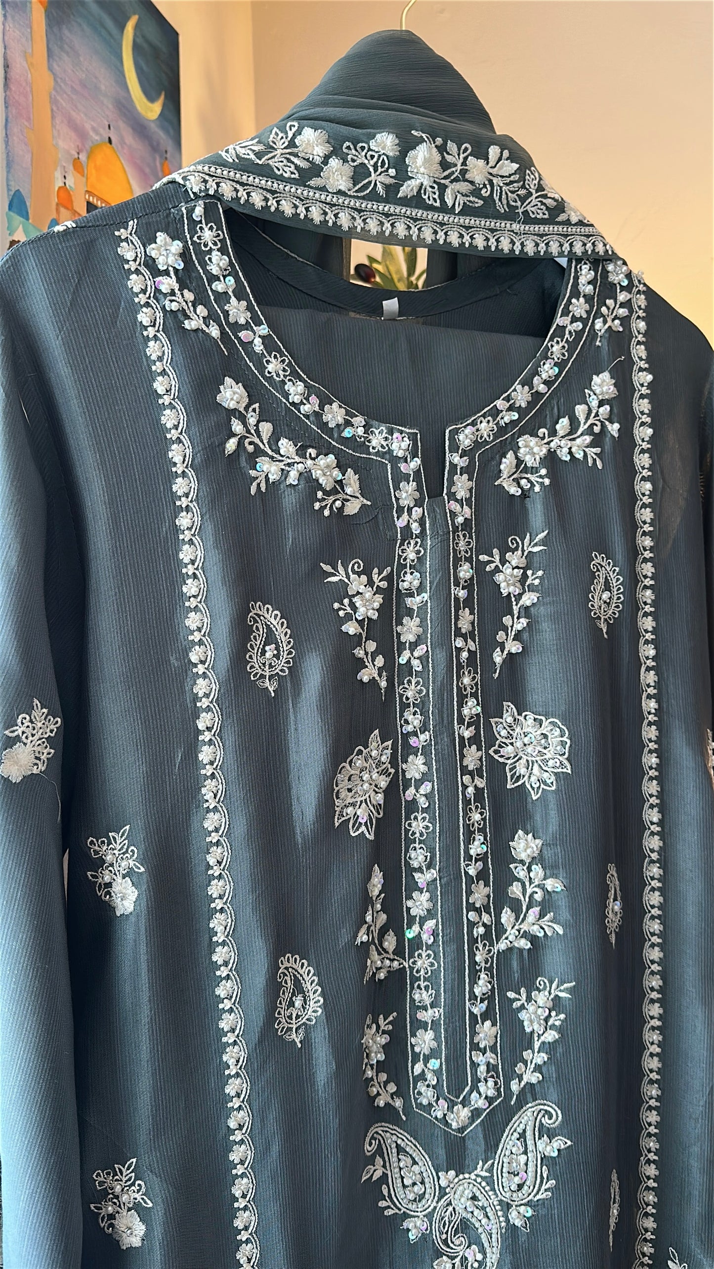 Noor Sage – Soft Grace in Every Thread