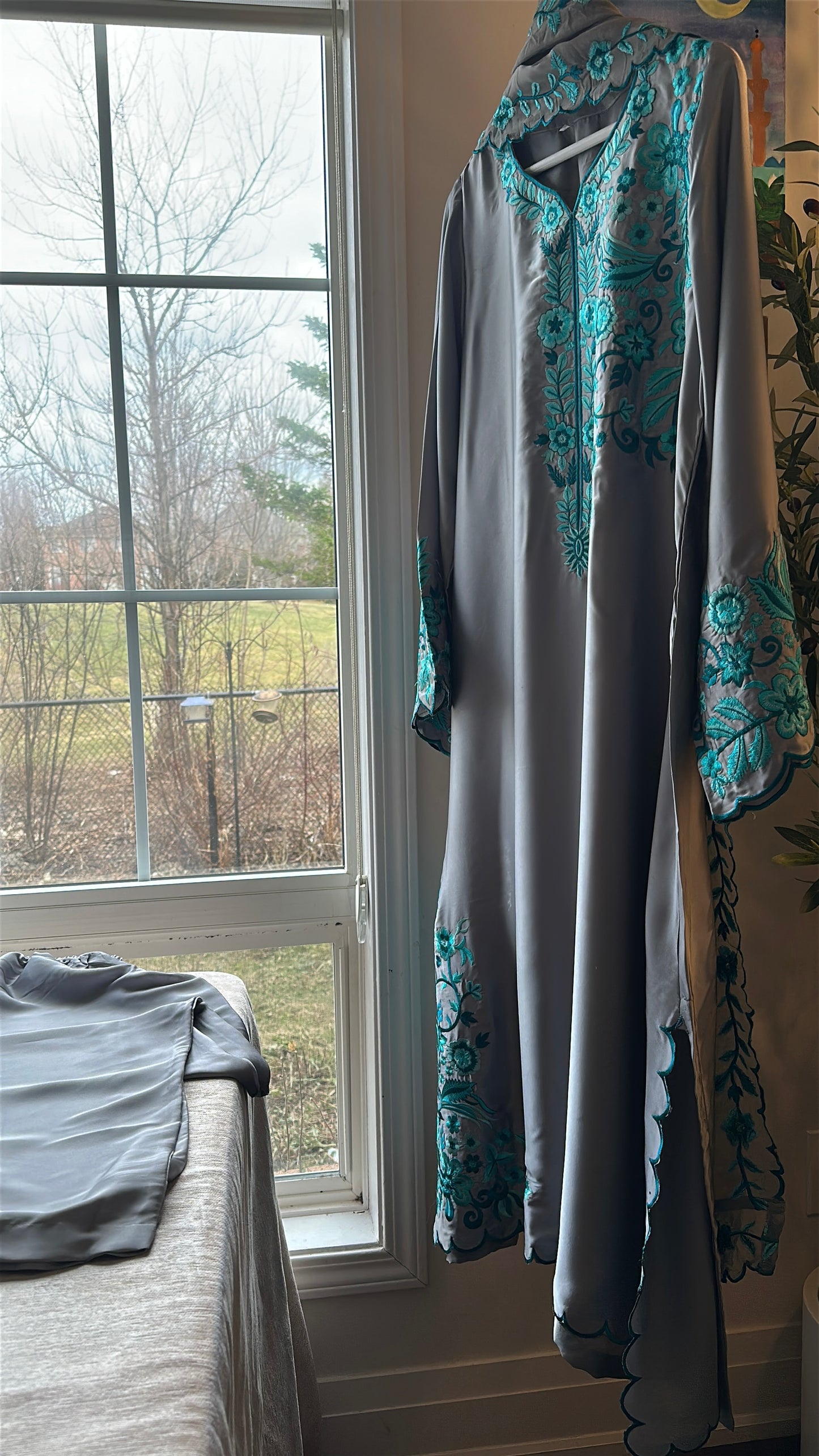 Frosted Noor Élan – kaftan Set