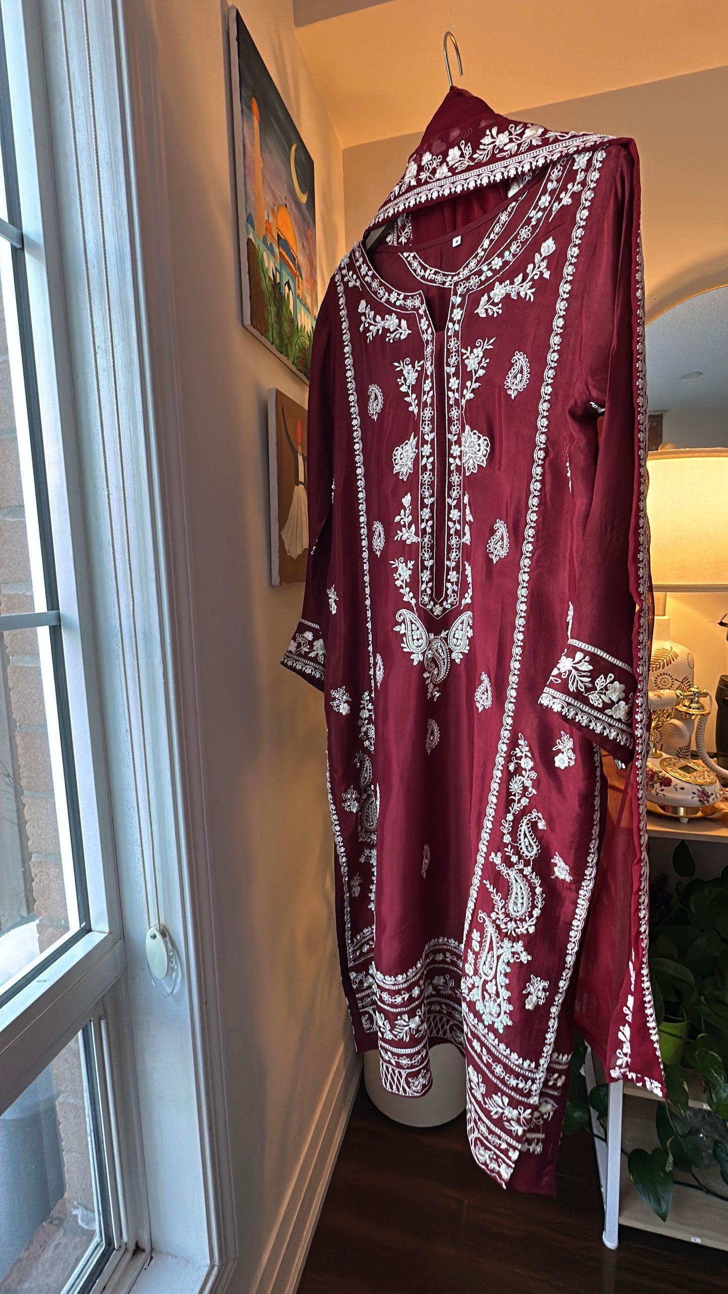 Crimson Élan – The Heritage Edit