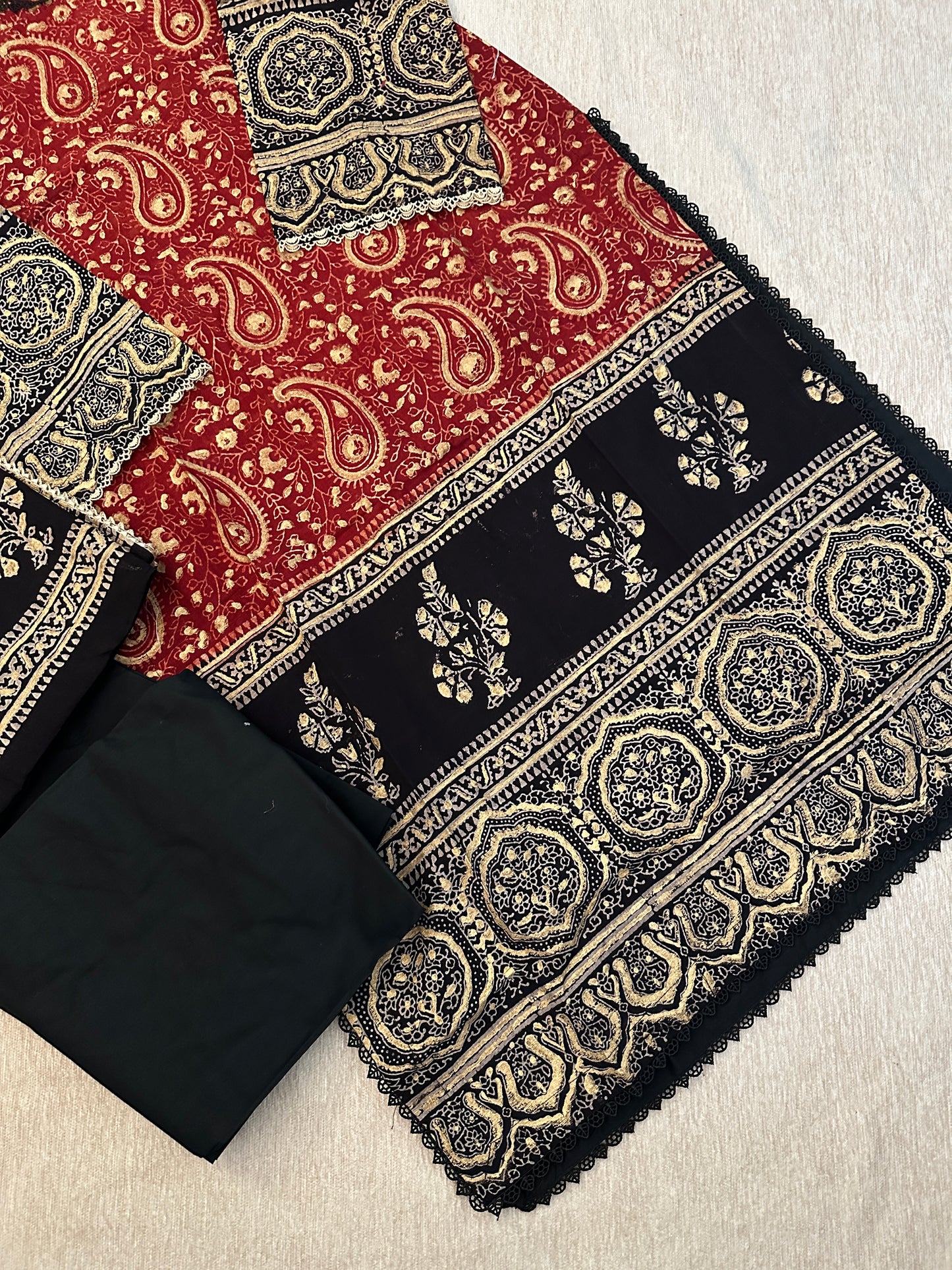 Rang-e-Mehr Ajrak Heritage