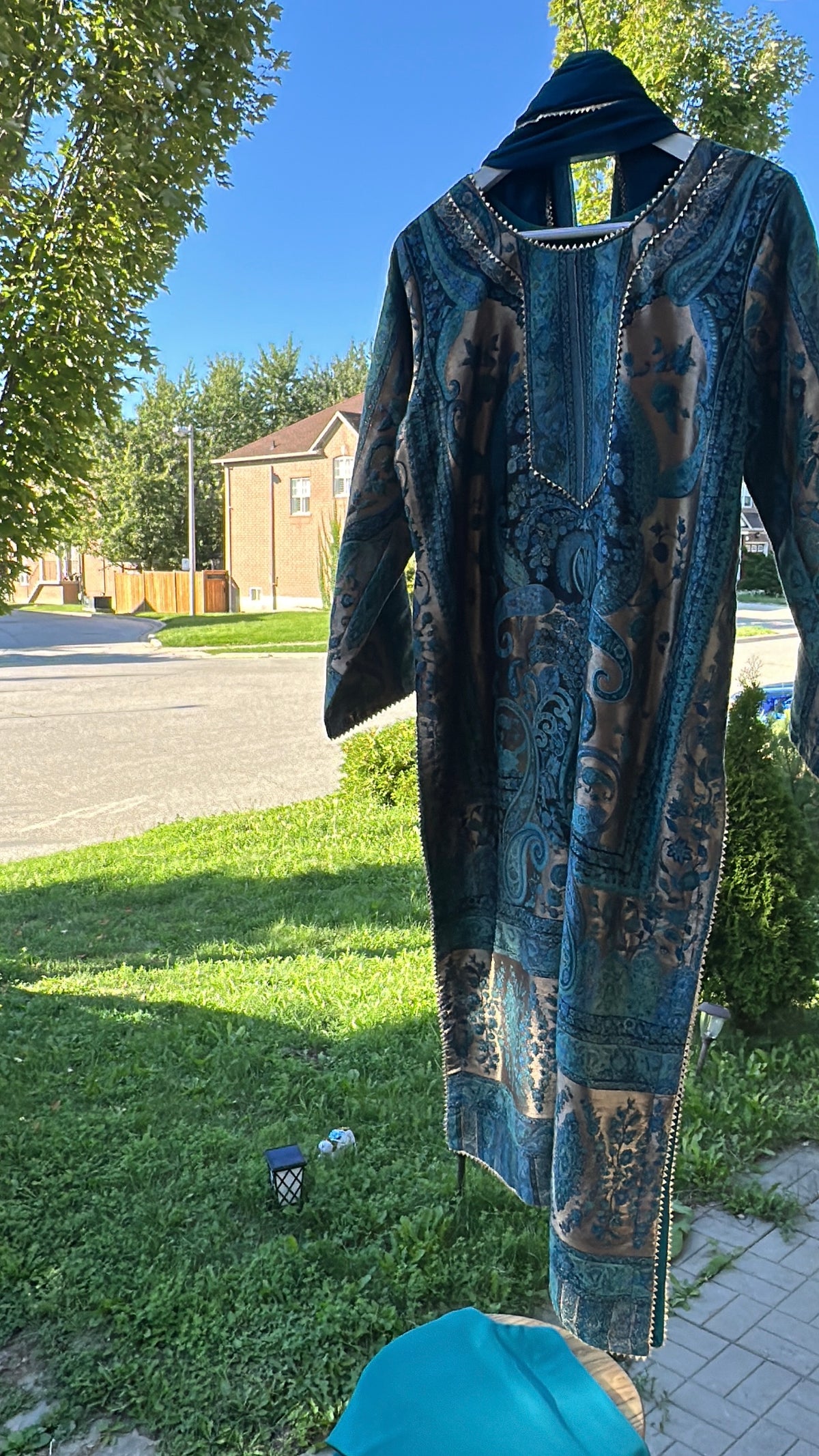 Kani Neel Zareen – Peacock Heritage