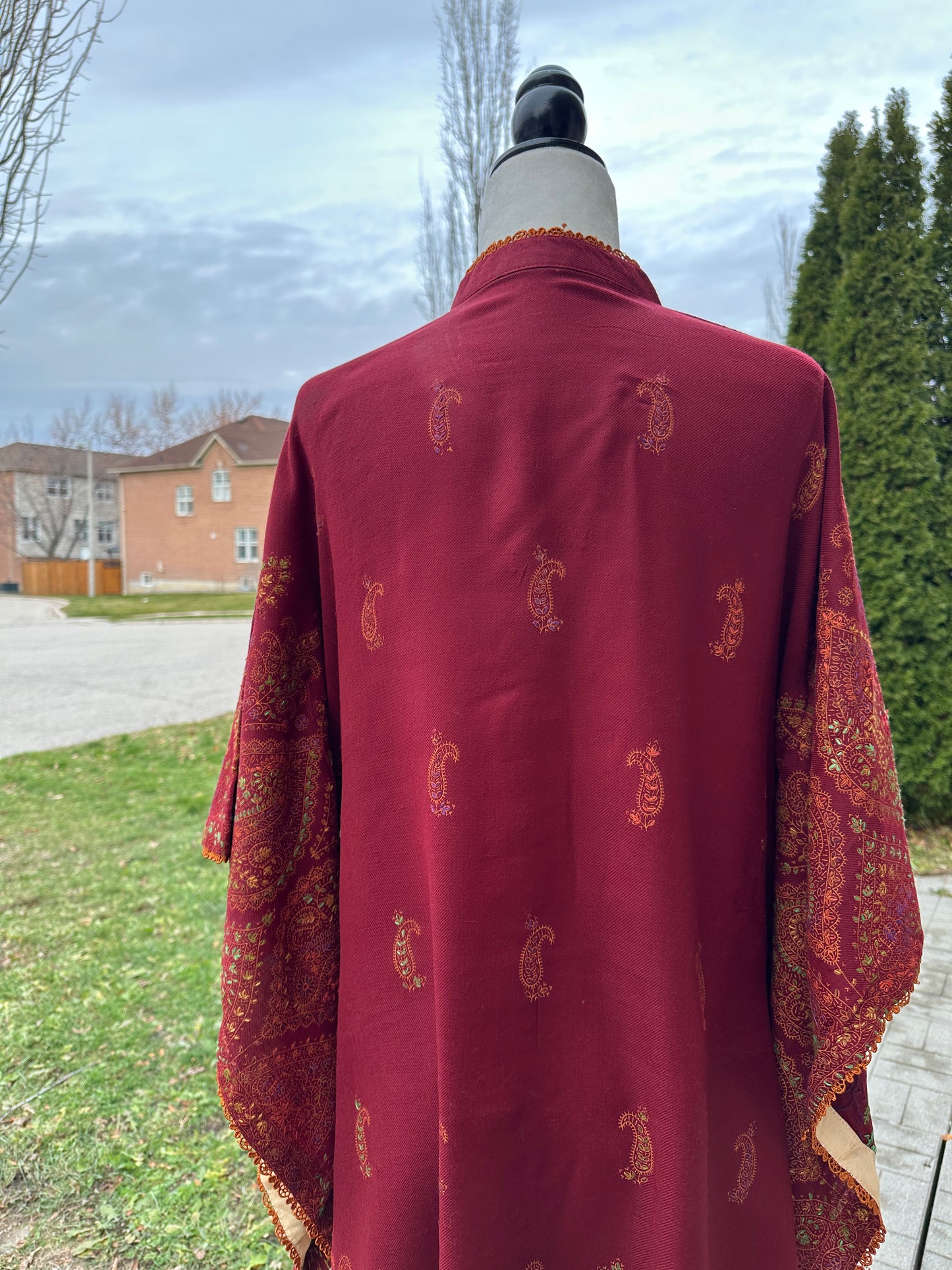 Gulnaar-e-Suroor – The Maroon Kalamkari Bloom