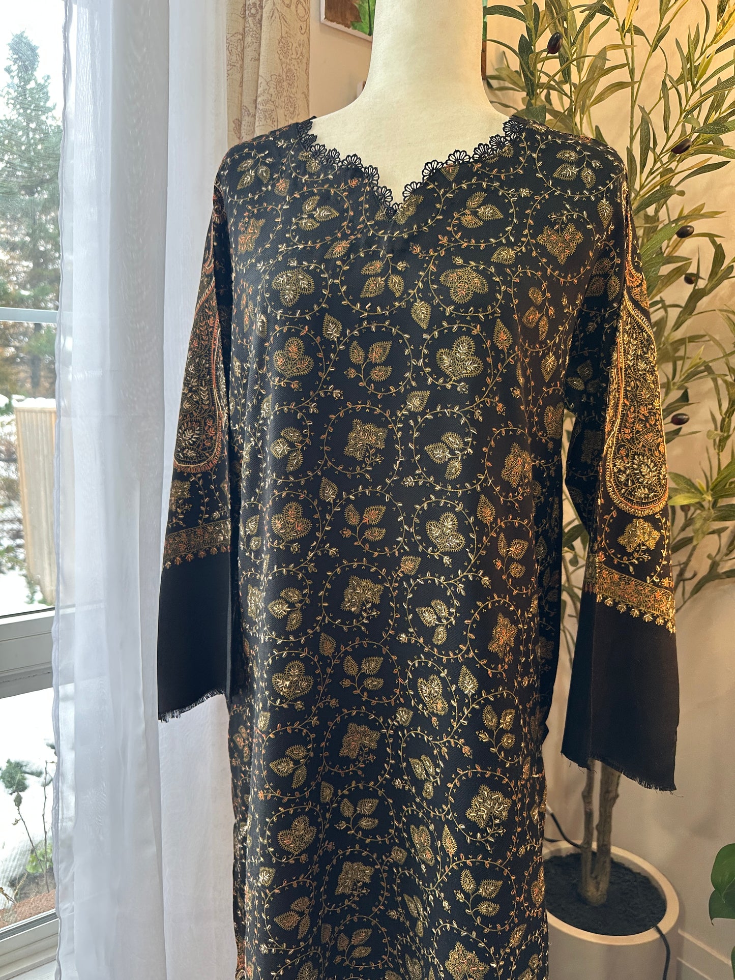 Zar-e-Siyah – Kalamkari Shawl Shirt