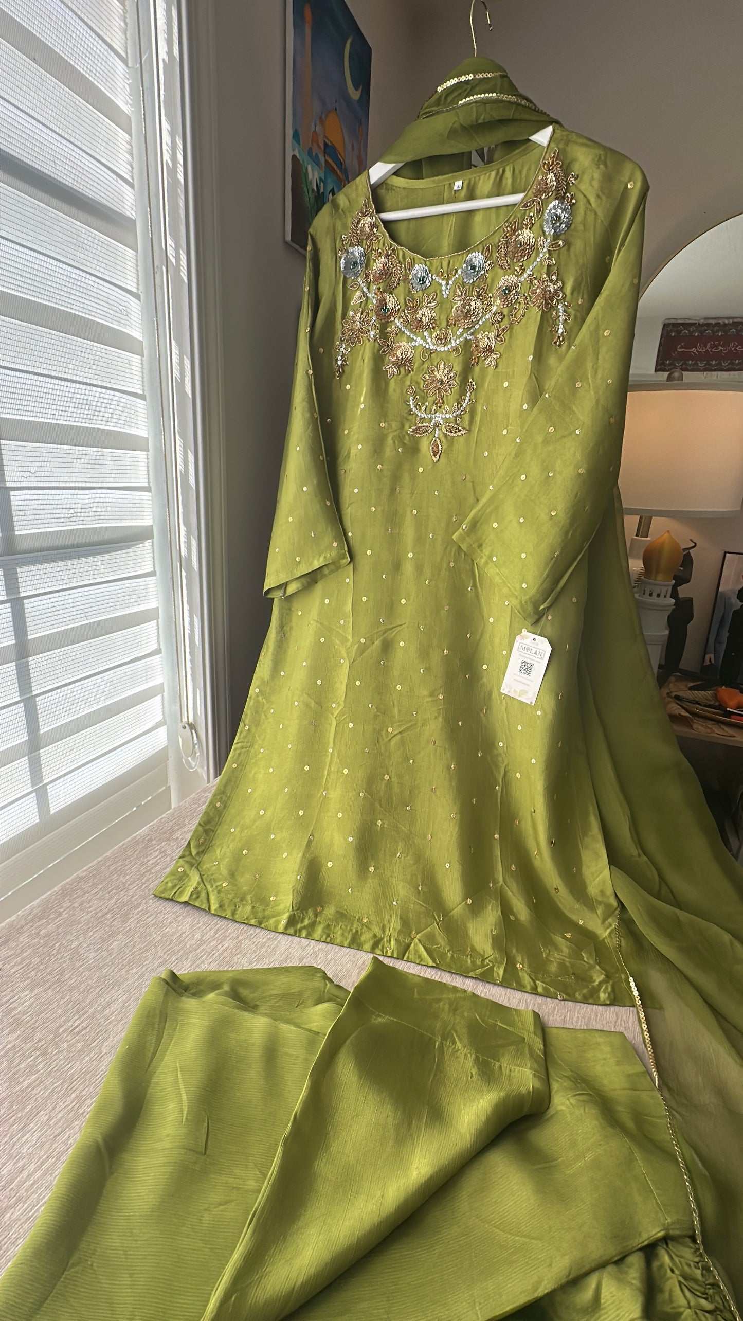 Zara Élan – A Touch of Royal Spring Elegance