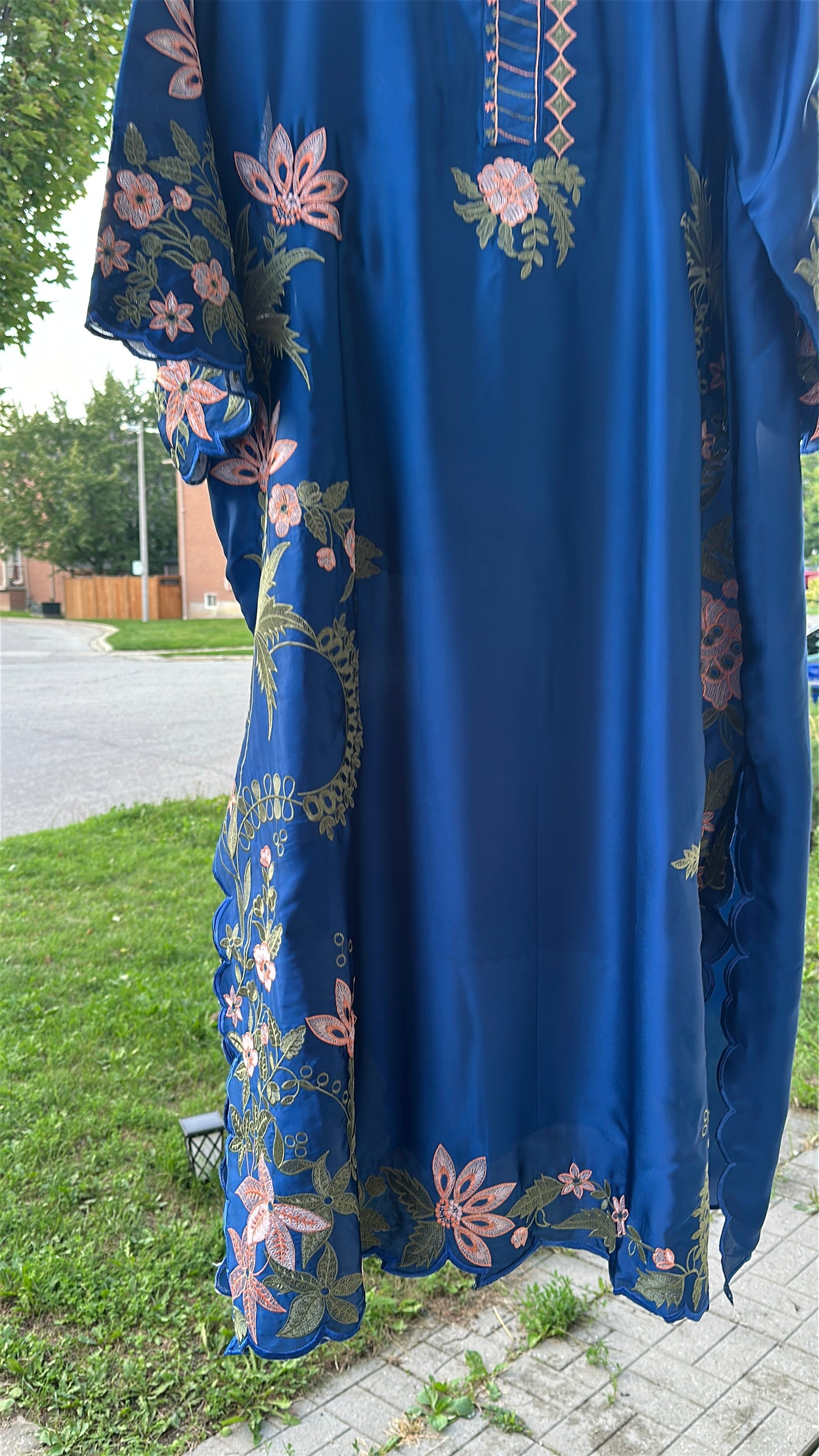 Zarveen Sapphire — Royal Blue Silk Kaftan Set