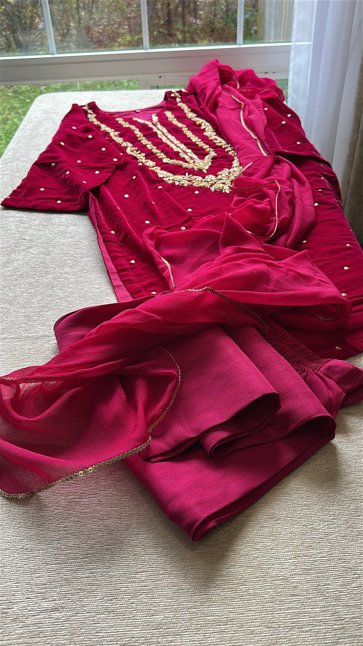 Gulabi Élan – The Velvet Bloom Edit