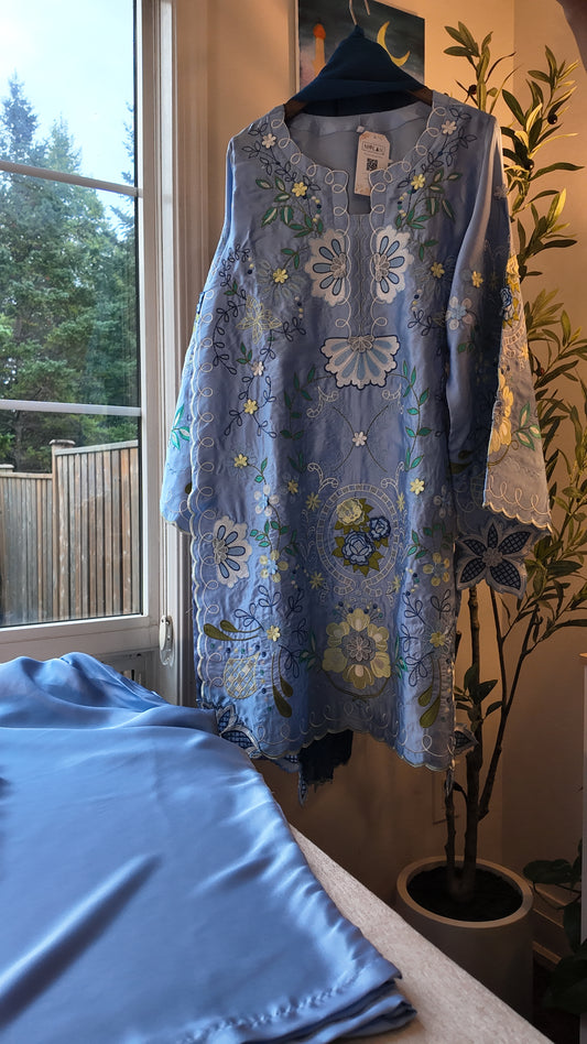 MISTY BLUE JARDIN