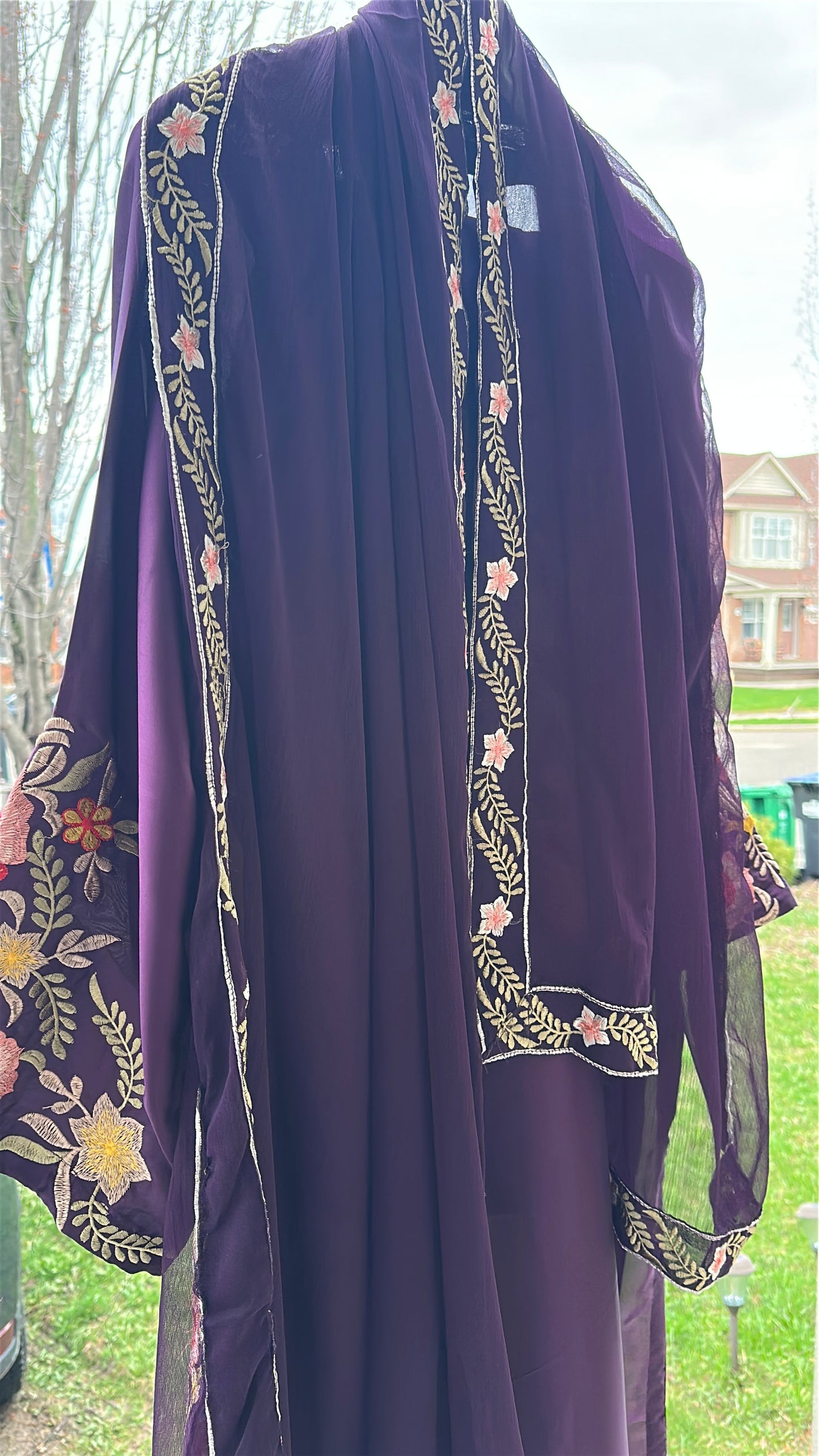 Midnight Gulnaar Élan