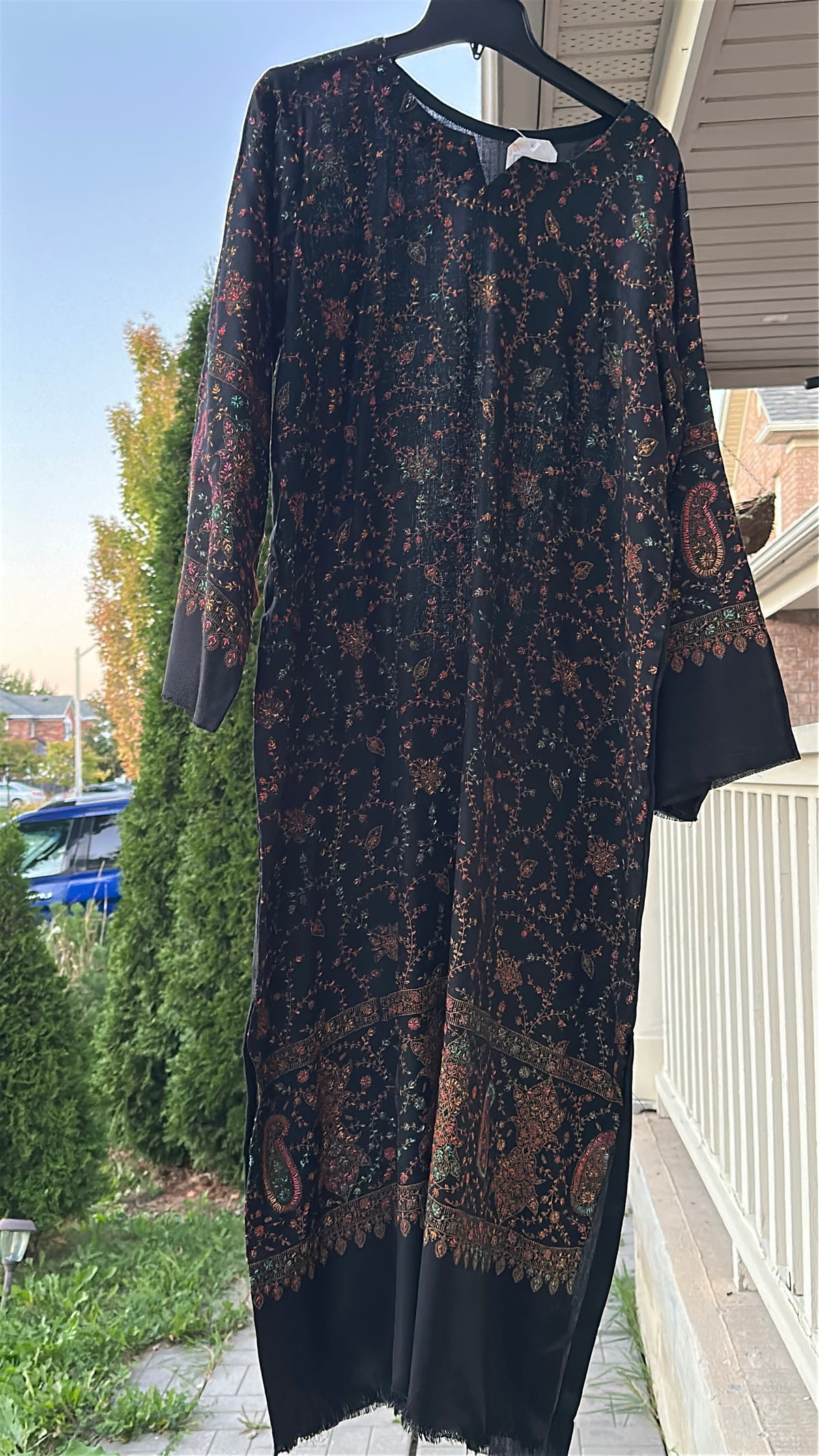 Noir Gulzar Pashmina Kaftan