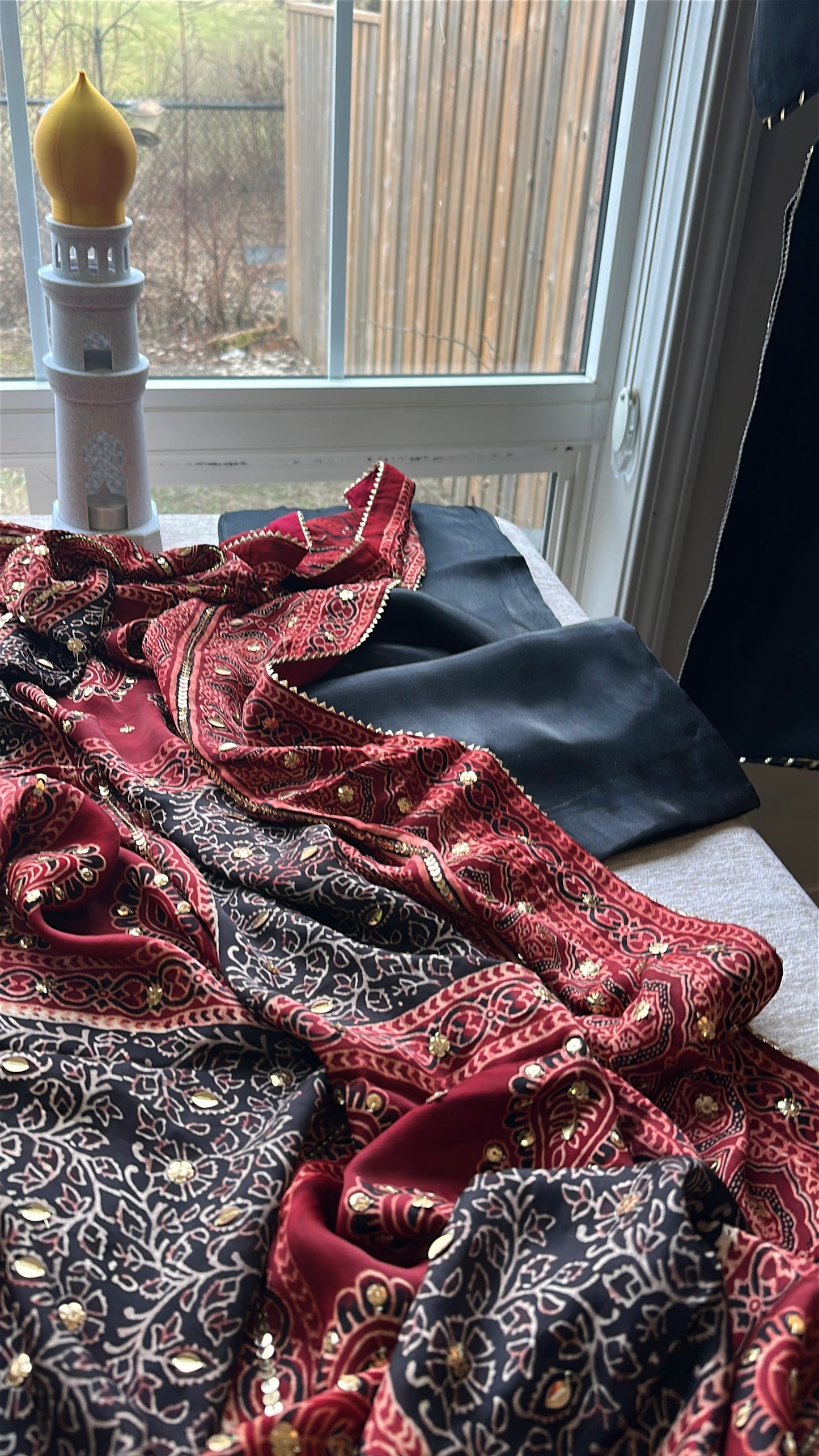 Ajrak Zarqash Noir Élan – Heritage Reimagined