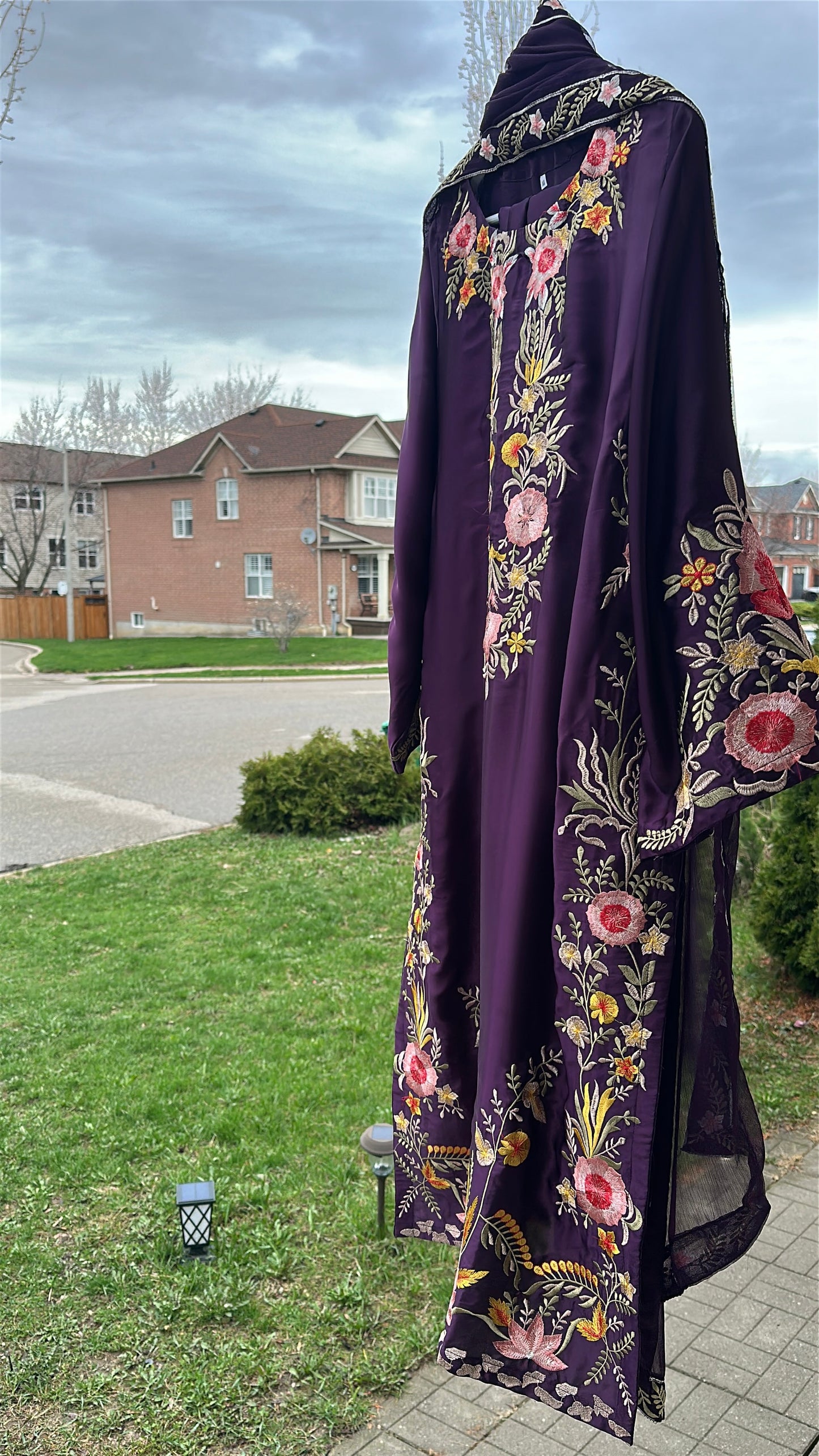 Midnight Gulnaar Élan