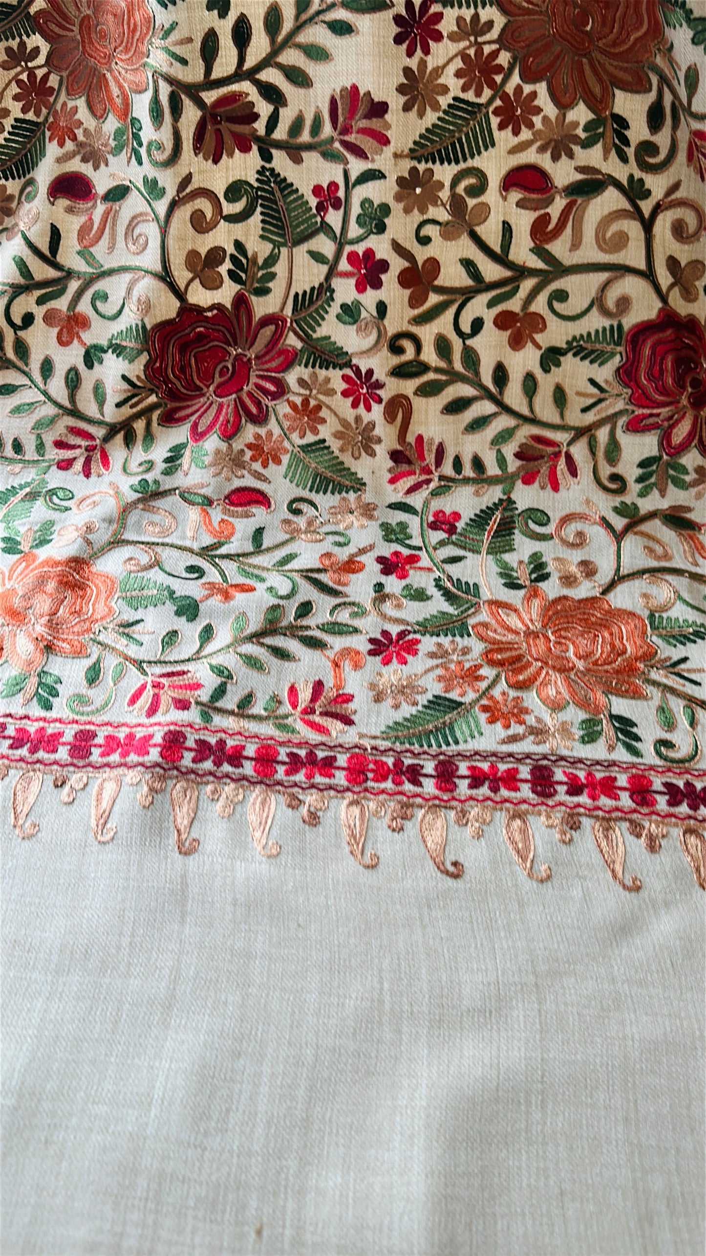 Sahar-e-Zar – Heritage kaftaan Series