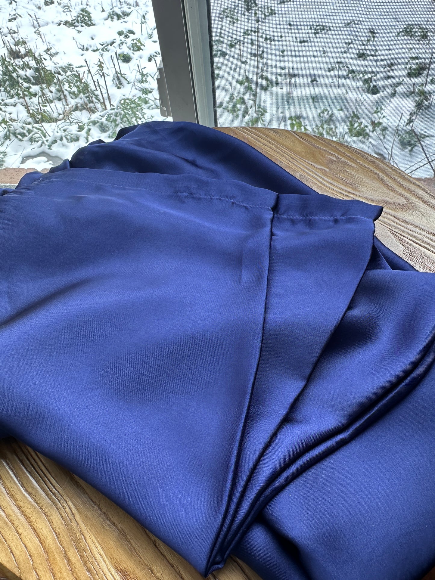 Neel-e-Royaale – The Royal Embroidered Ensemble