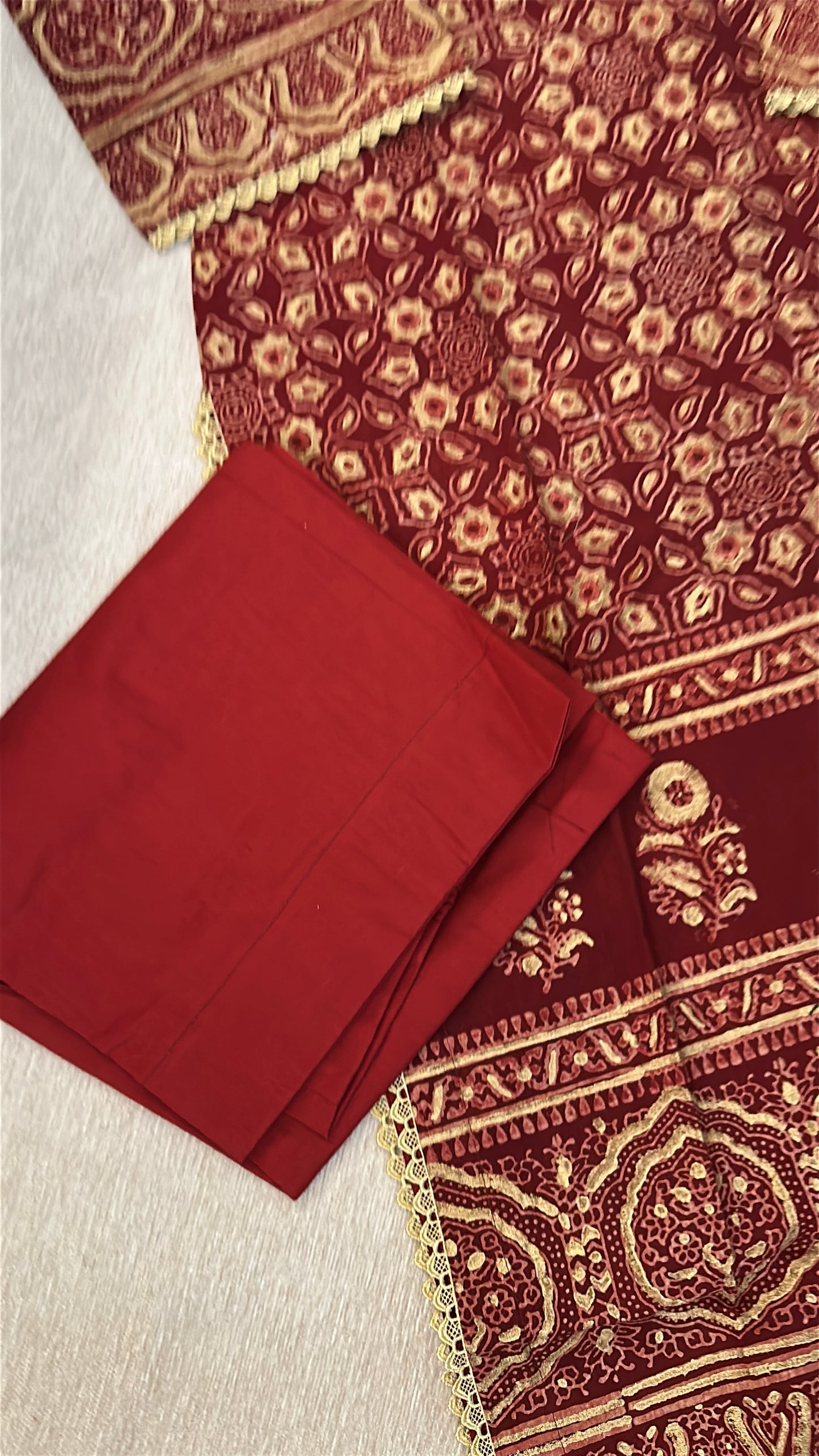 Rang-e-Zar - The Heritage Ajrak Collection