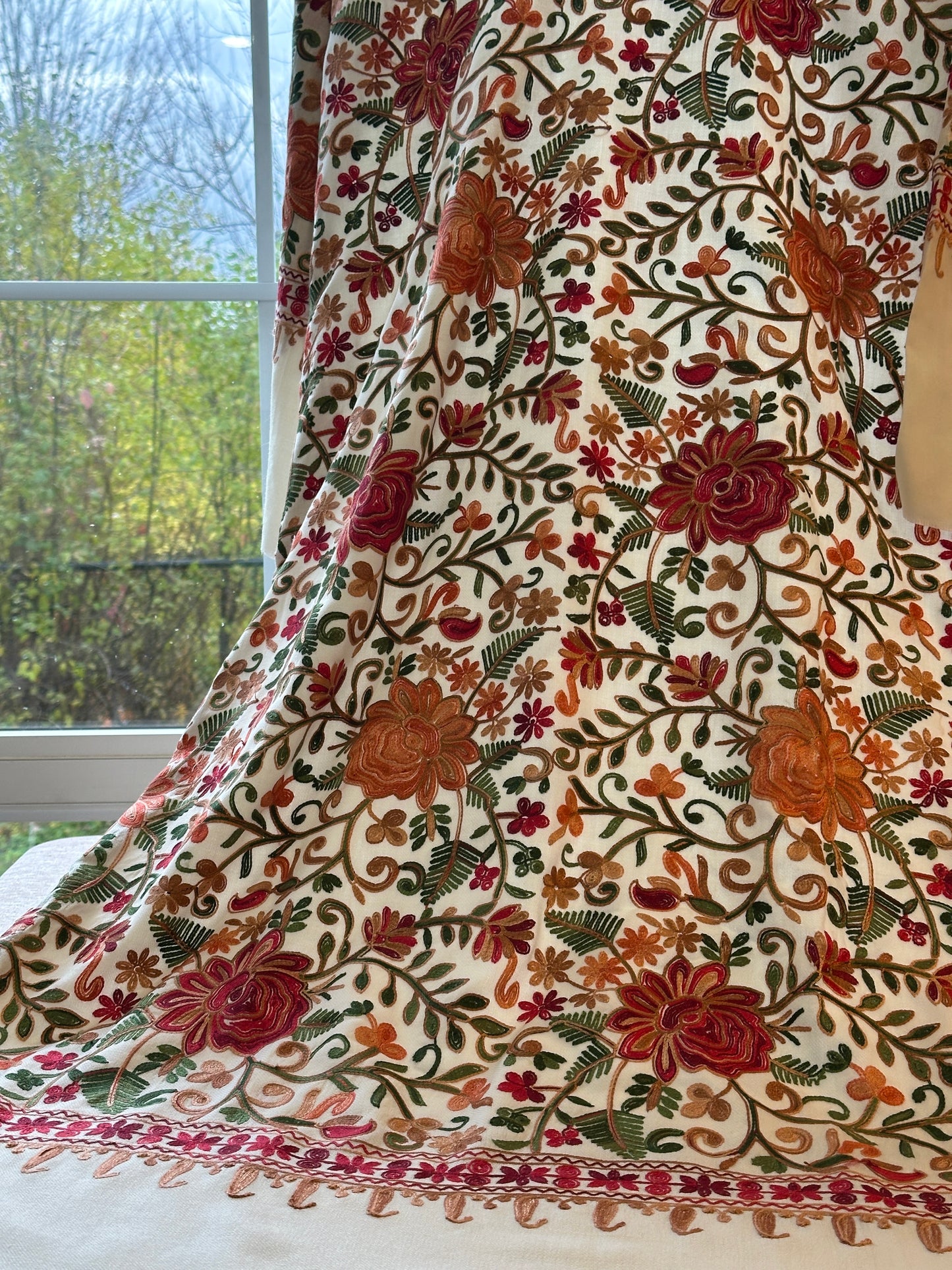 Gulbahaar-e-Ivory – Heritage Kaftan Series