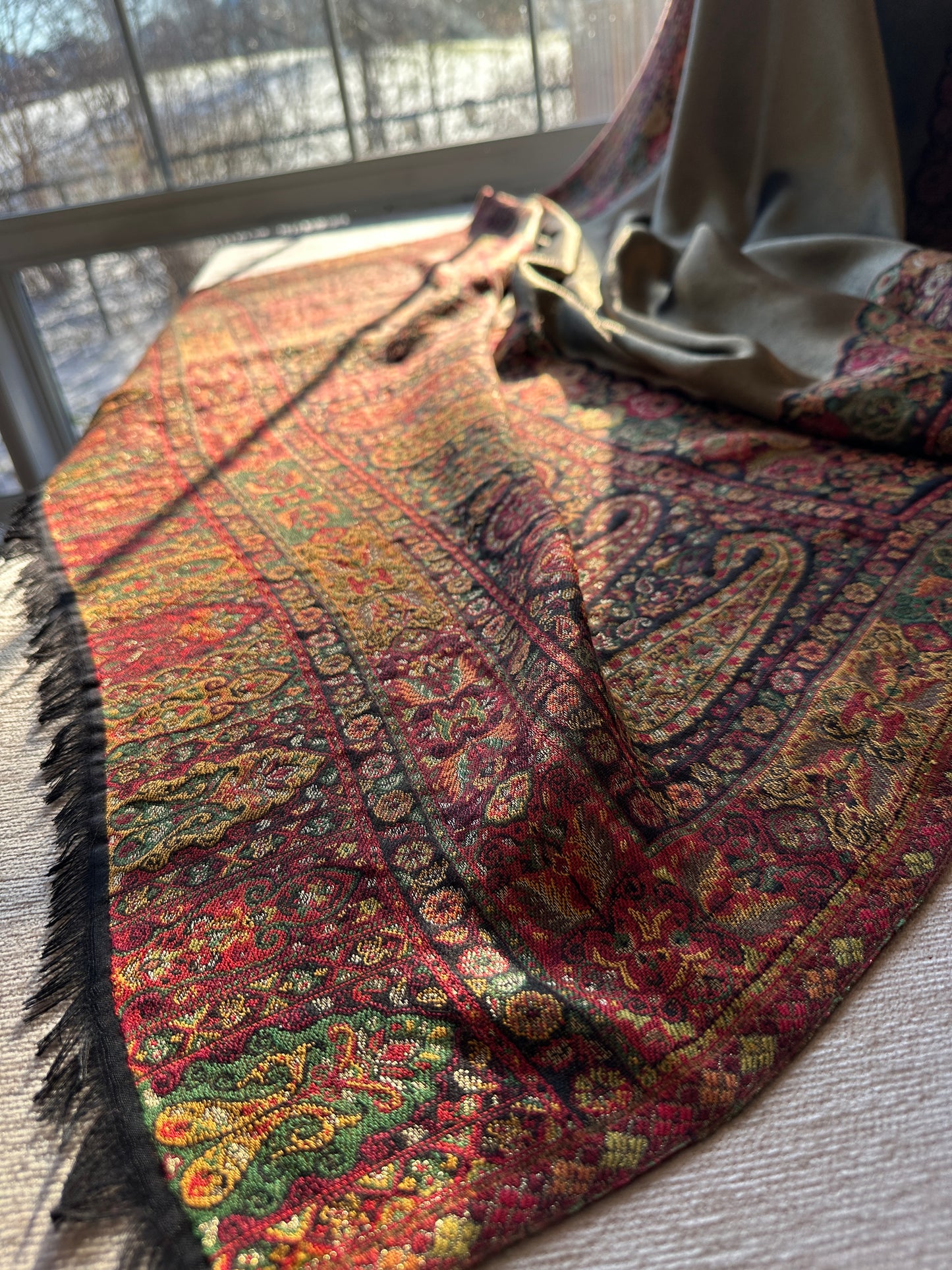 Zar-e-Sahar – Moonlit Kani Shawl