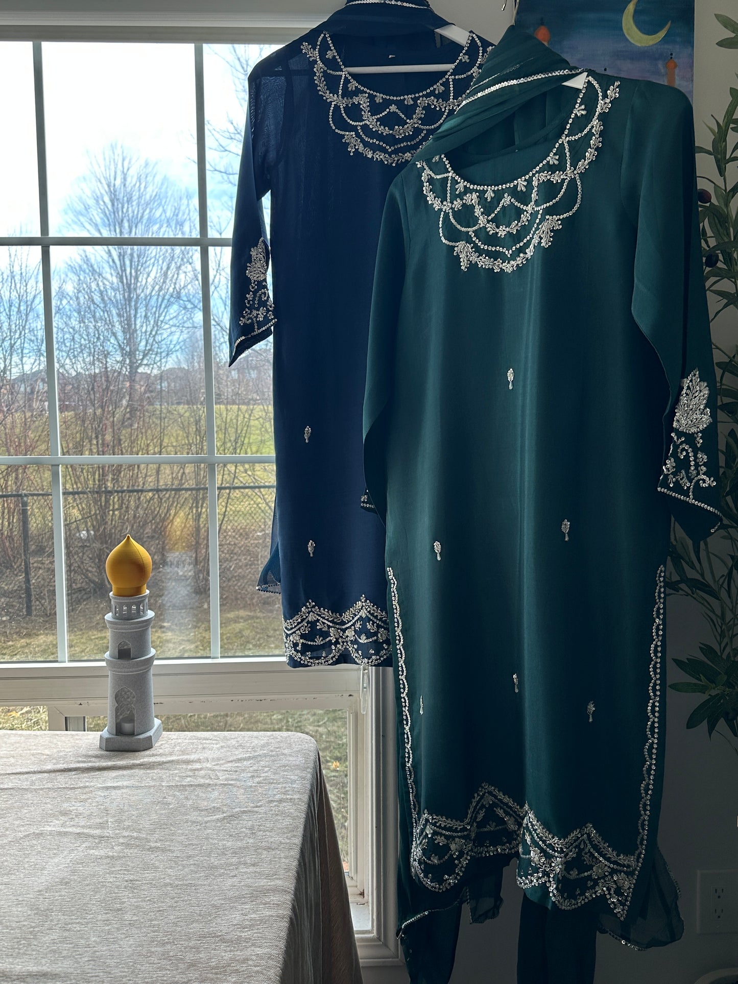 Zarqash-e-Sukoon – 3 piece set