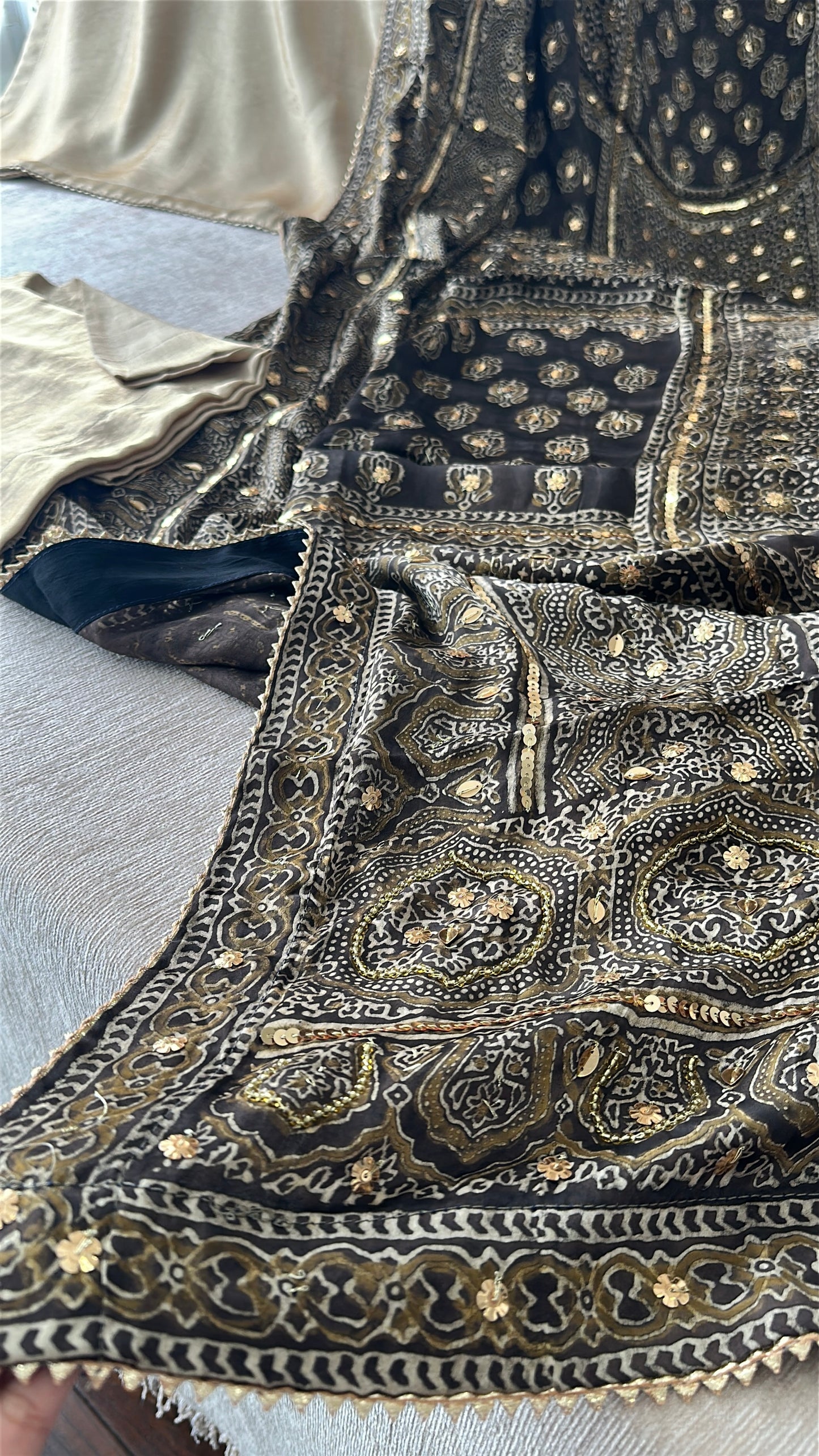 Sahar Virsa Élan – Heritage Draped in Grace