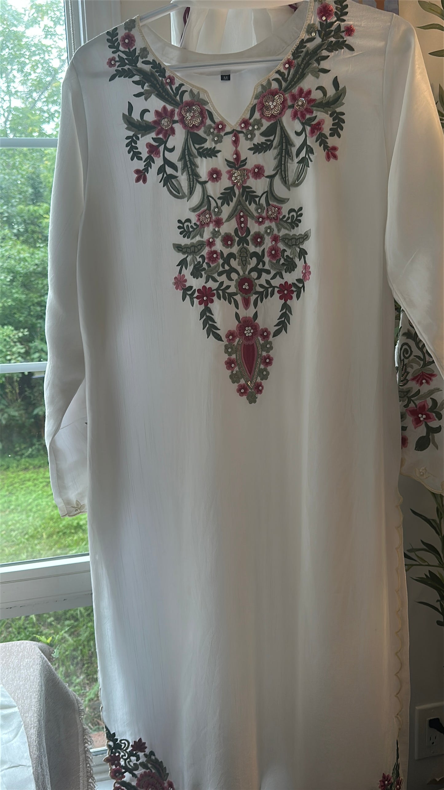 Noor-e-Gul Ivory